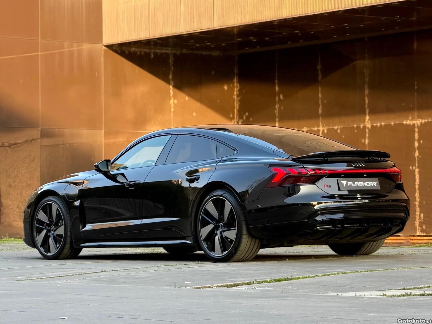 Audi e-tron quattro — fotografia 9