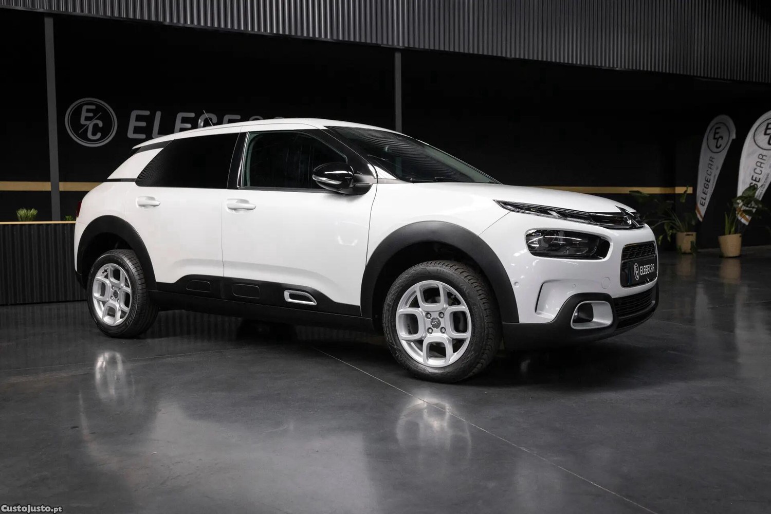 Citroën C4 1.6 BlueHDi Shine - 19 — photo 3