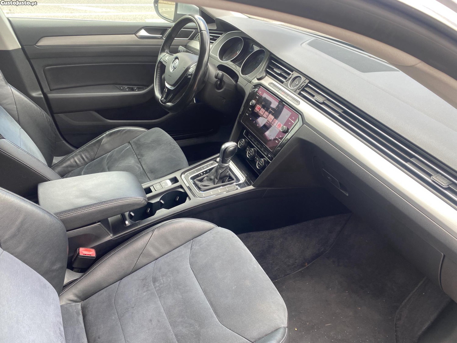 VW Arteon 2.0 TDI 150CV - 17 foto 4
