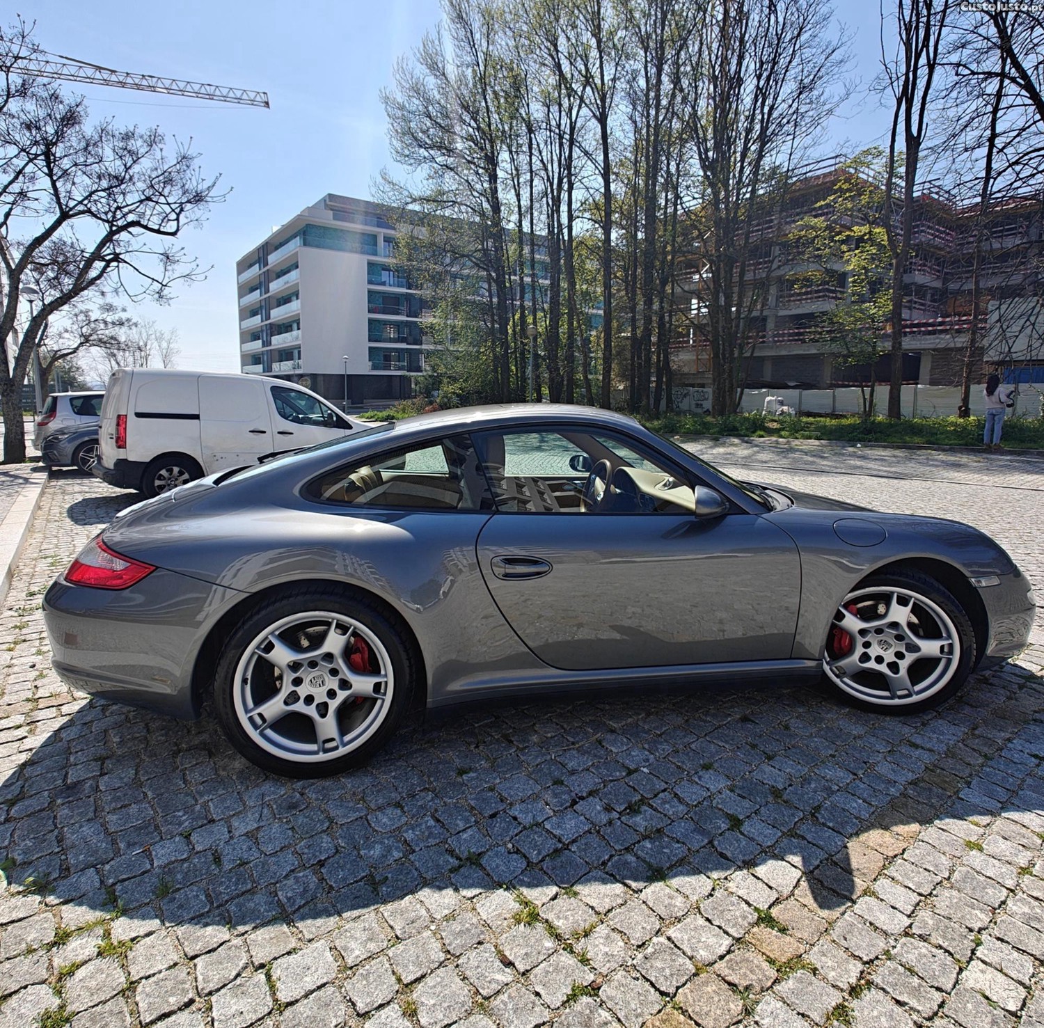 Porsche 911 Carrera 4S - Sport Chrono - 3.8 Motor Atmosferico - 09 — photo 4