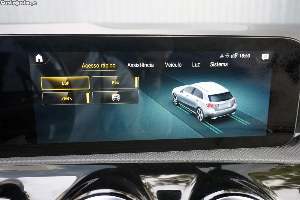 Mercedes-Benz A 180 d AMG Line Aut. — fotografia 5