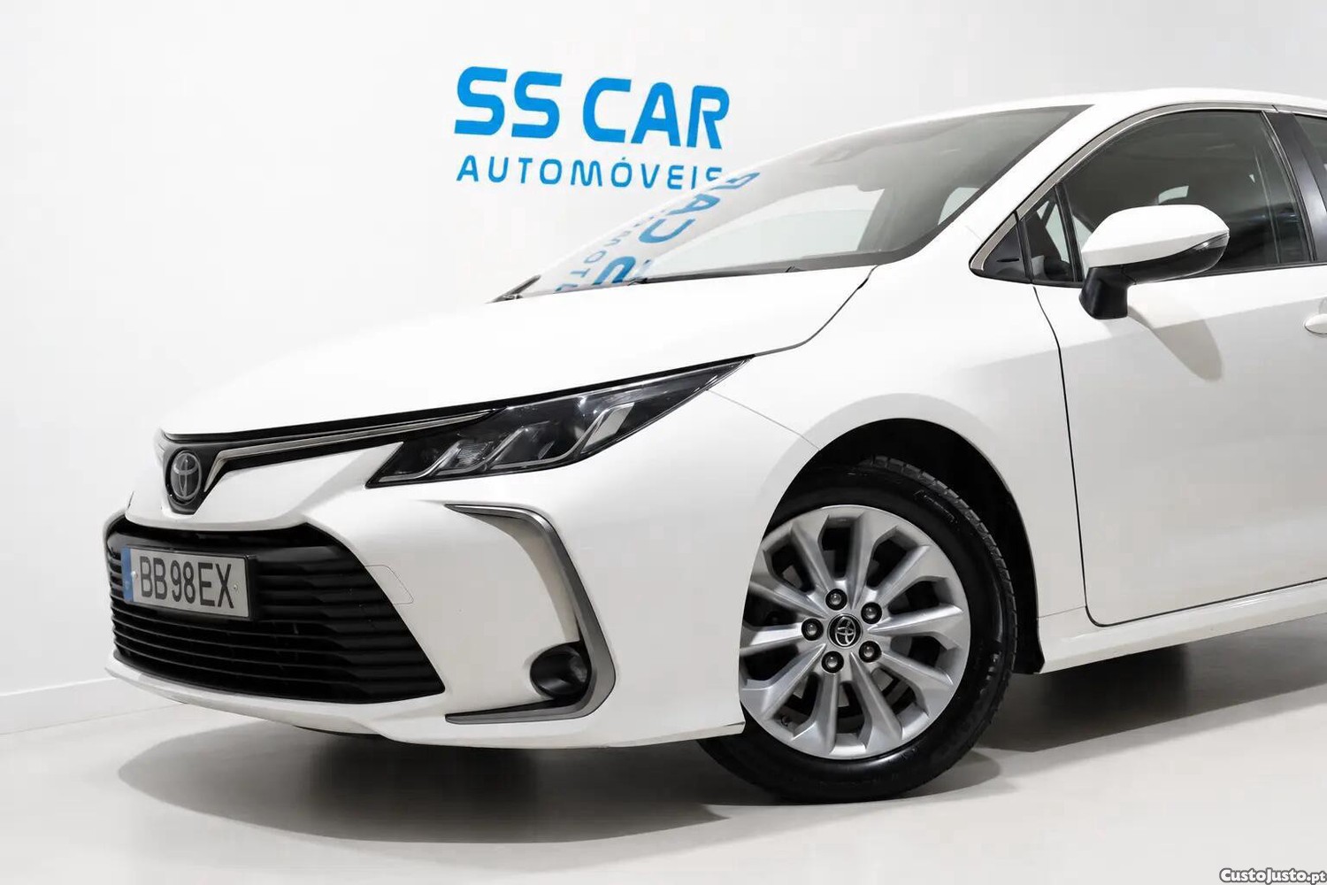 Toyota Corolla COMFORT 1.5 VVTi - 22 — photo 2