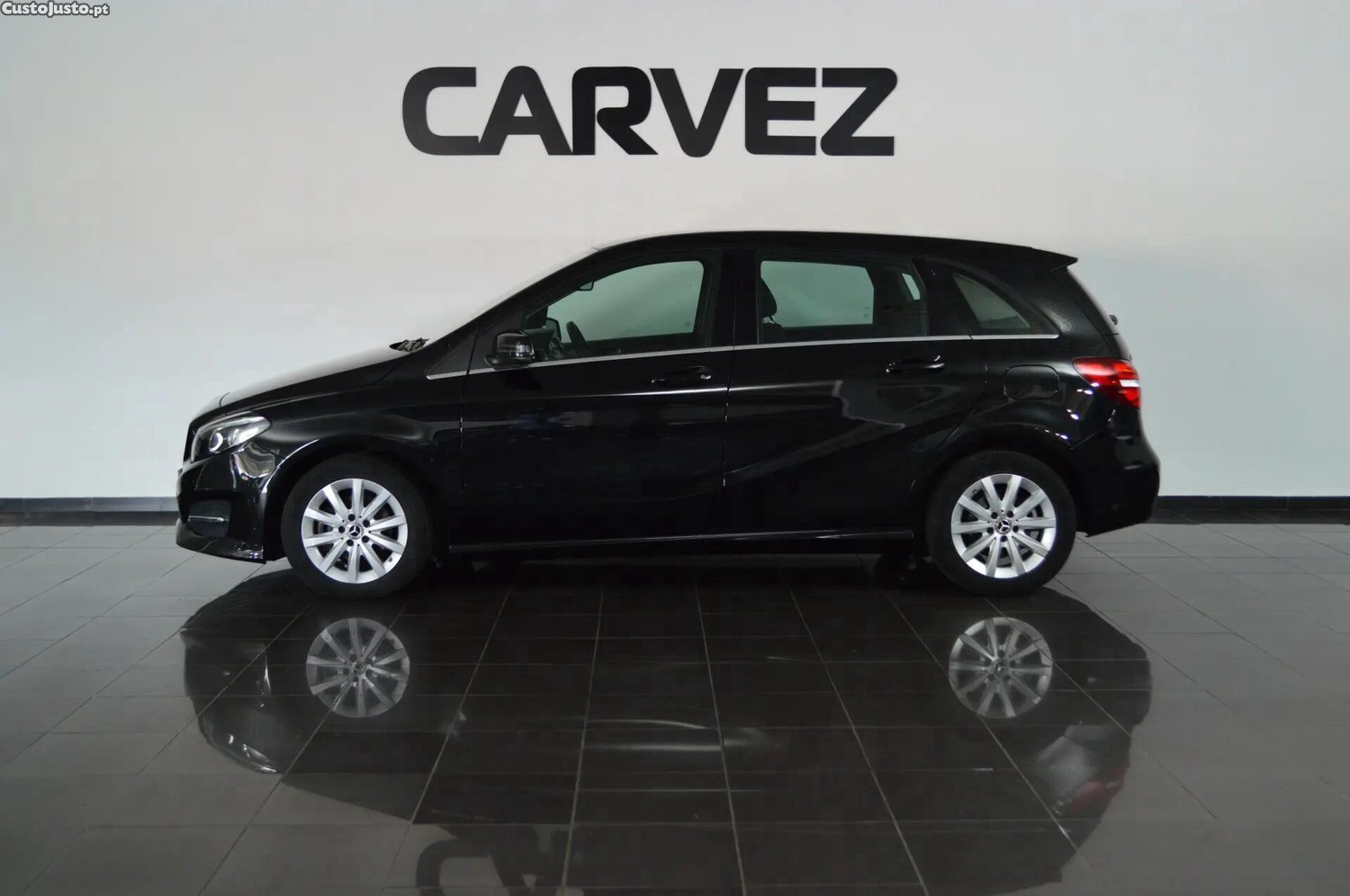 Mercedes-Benz B 180 d Urban Aut. - 17 — photo 3