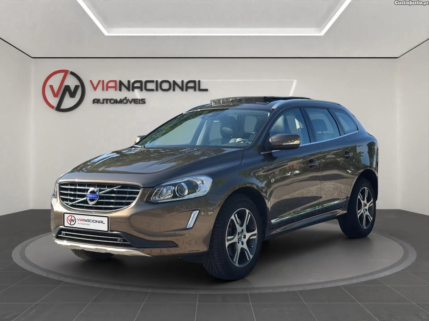 Volvo XC60 2.0 D4 Summum Geartronic - 14 — photo 3