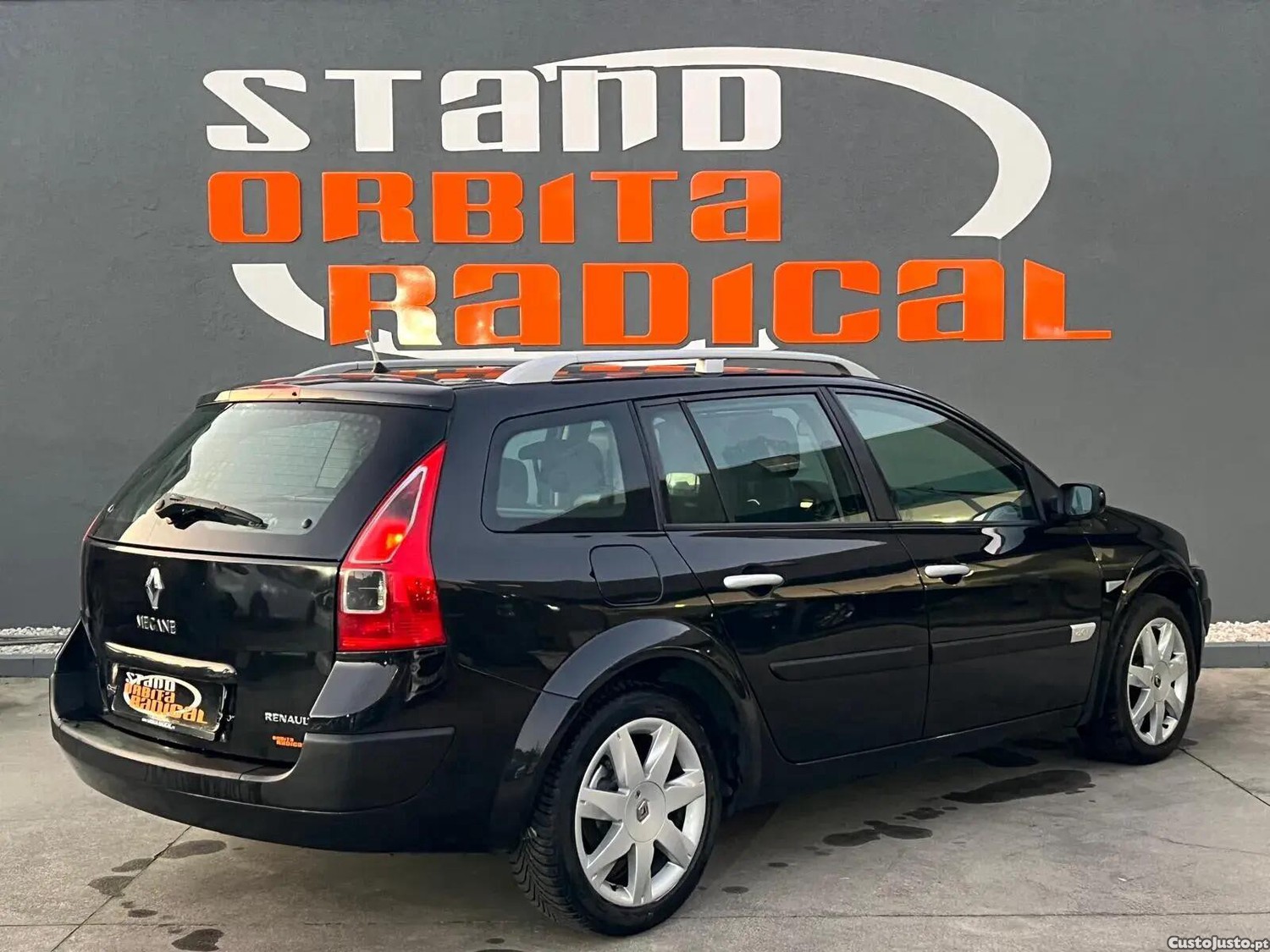 Renault Mégane 1.5 dCi Confort - 06 — photo 2