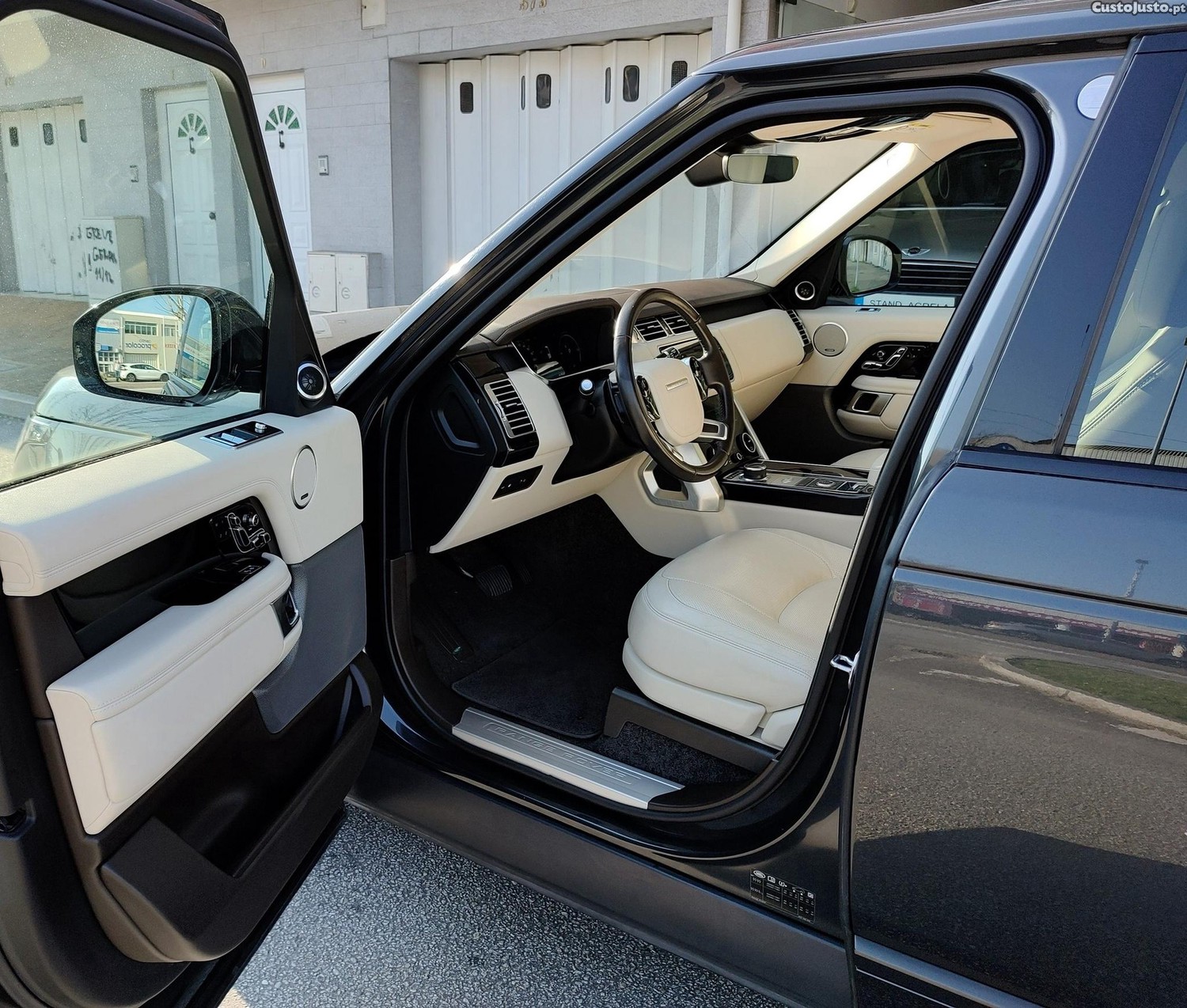 Land Rover Range Rover 2.0 Si4 PHEV LWB Vogue — fotografia 9