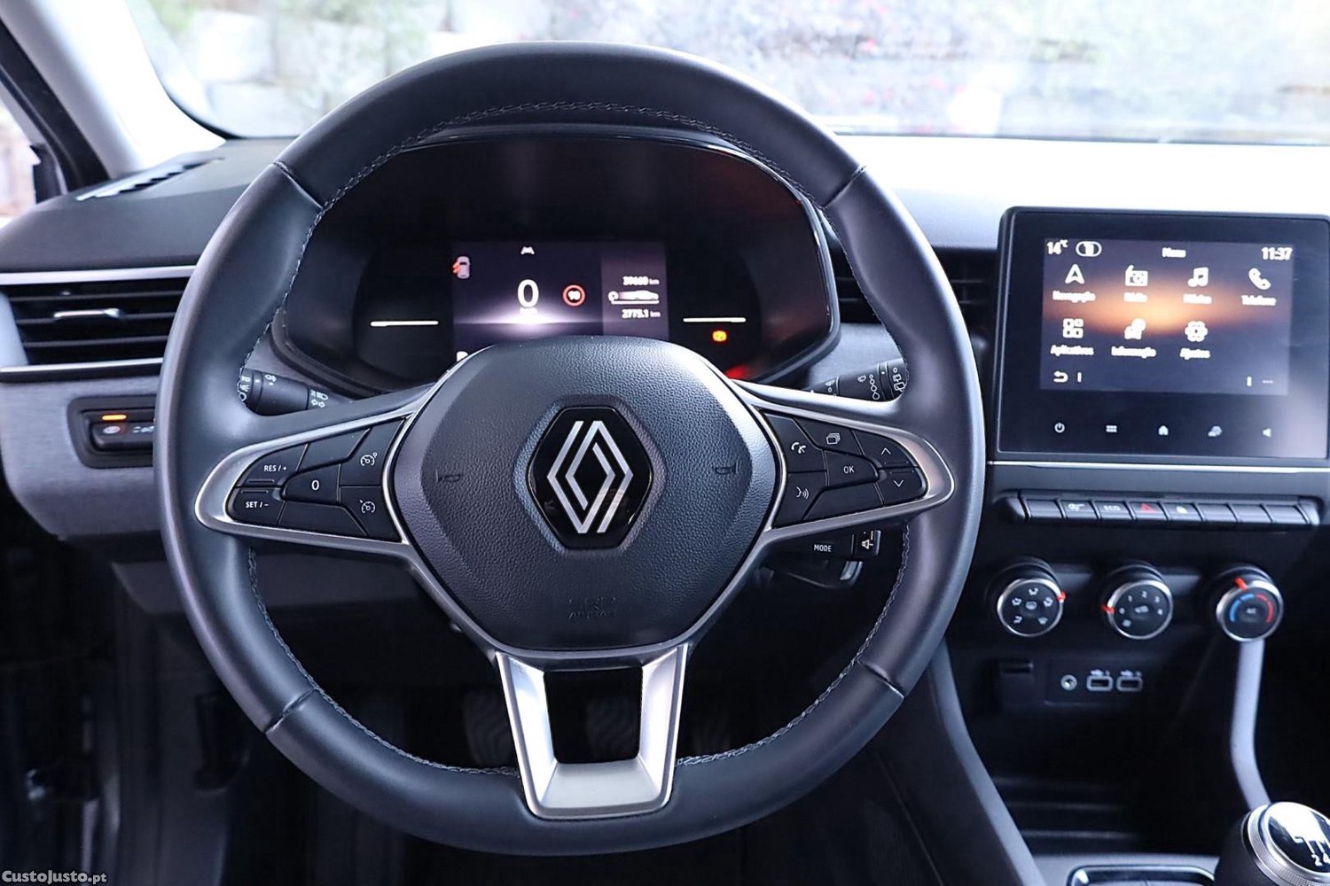 Renault Clio 1.0 TCe Evolution — fotografia 6