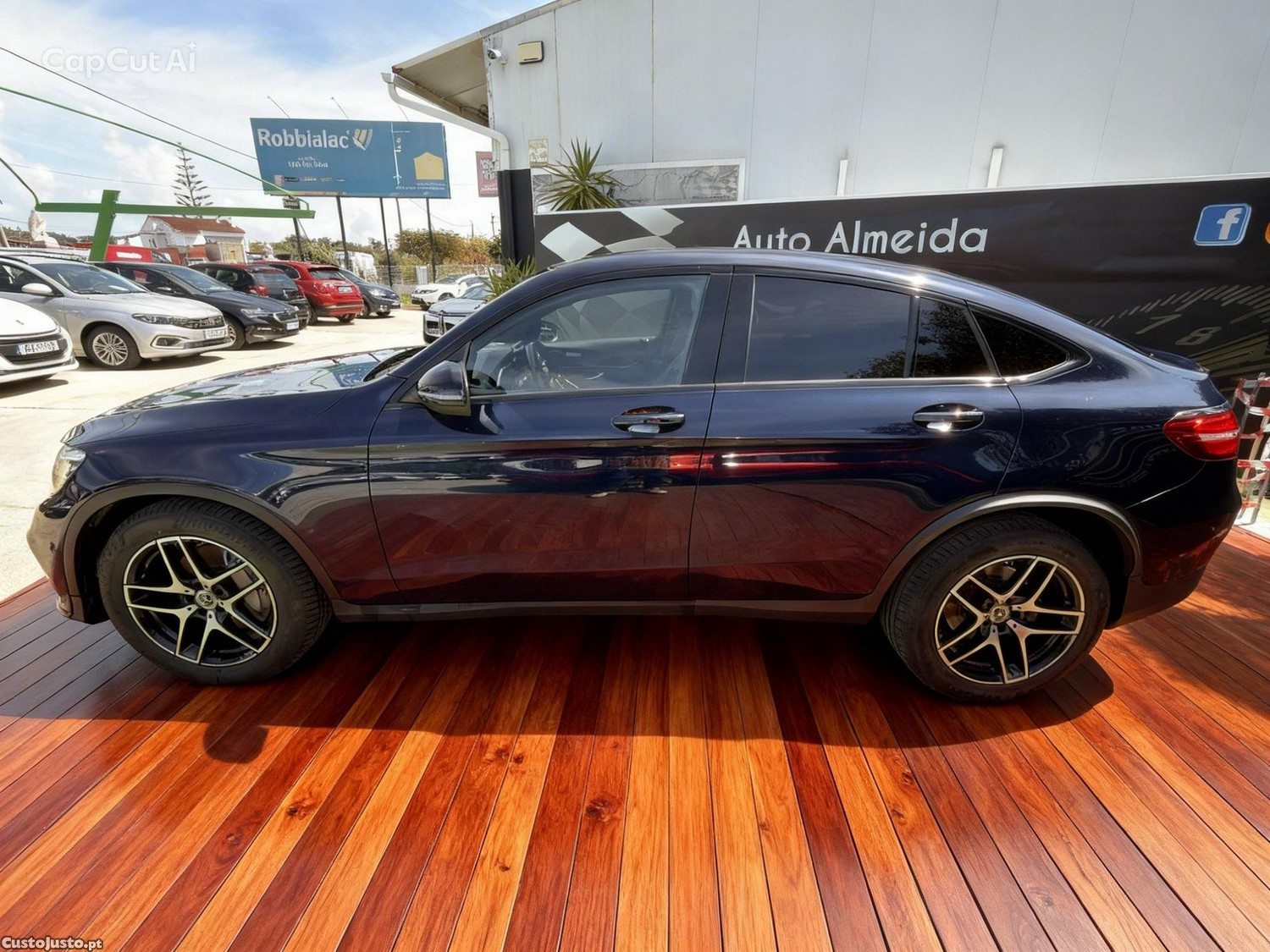 Mercedes-Benz GLC 220 AMG 4 MATIC - 18 — photo 5