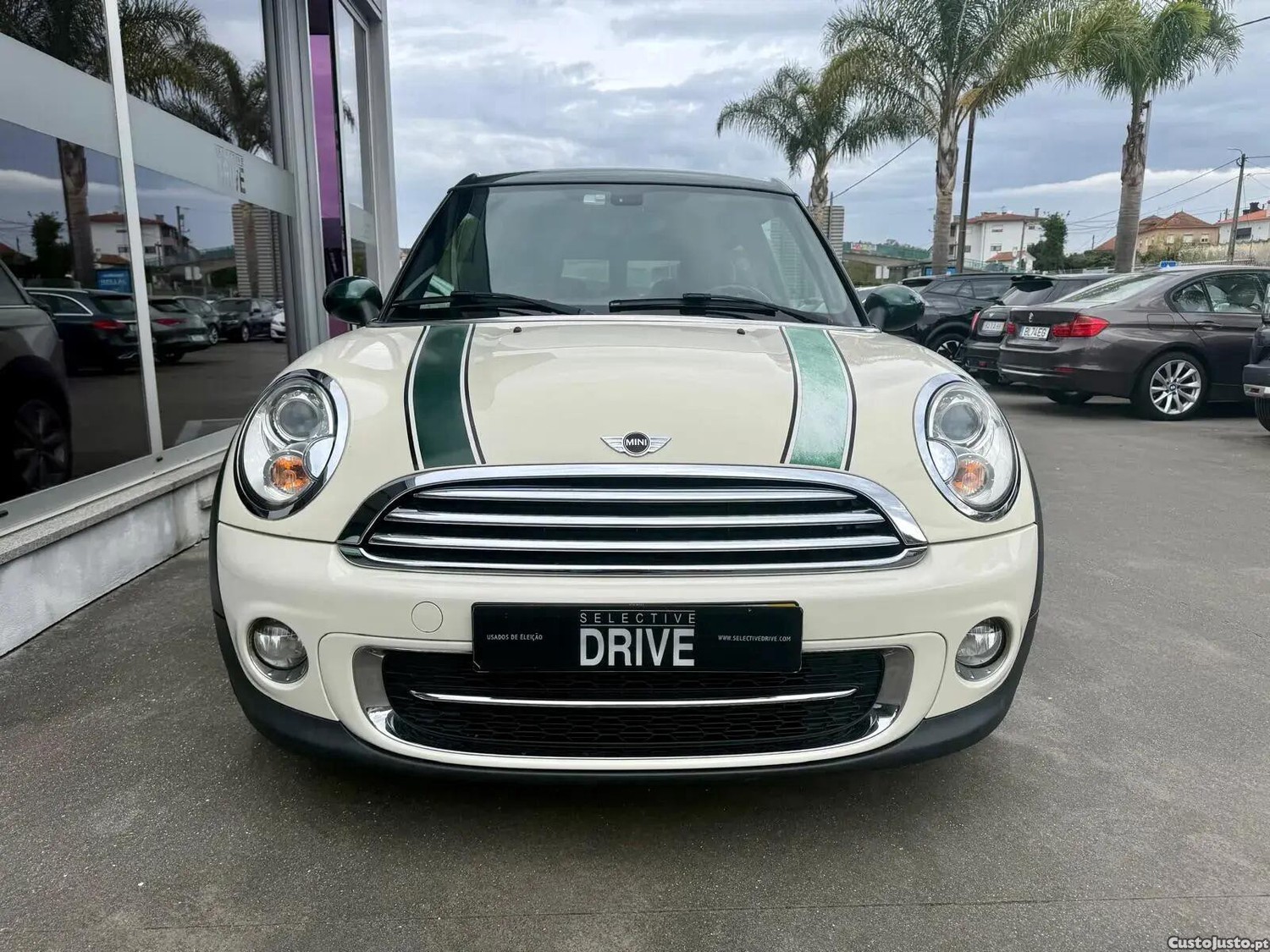 MINI Clubman Cooper D — photo 2