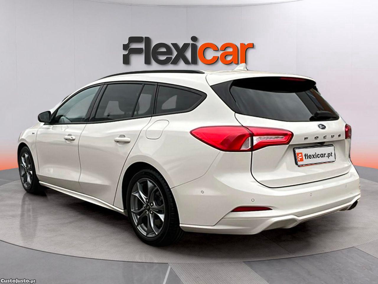 Ford Focus SW 1.0 EcoBoost ST-Line - 20 — photo 5