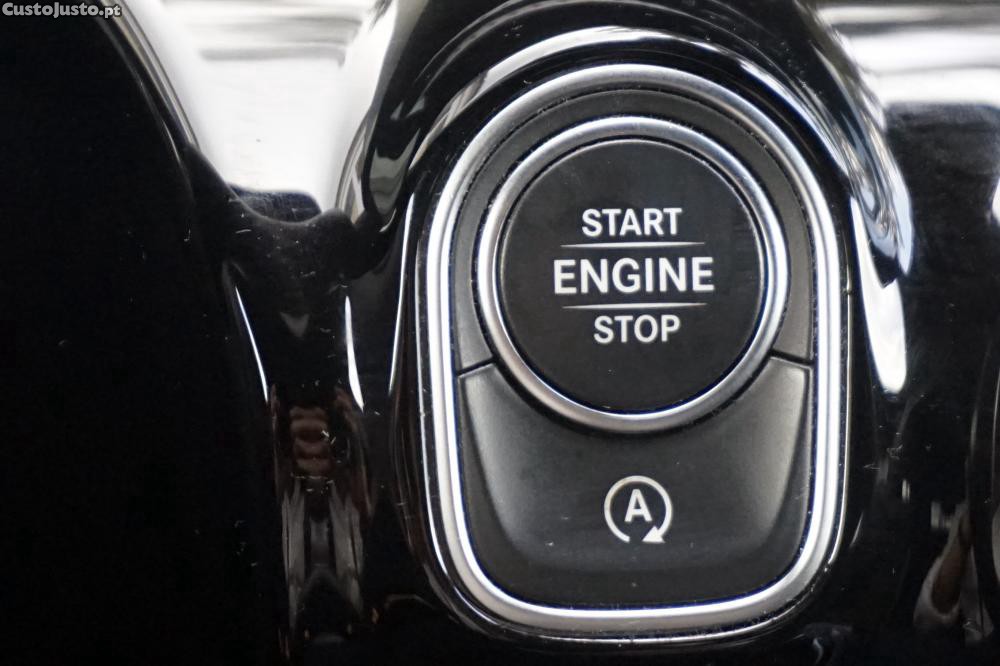 Mercedes-Benz A 180 d AMG Line Aut. — fotografia 12