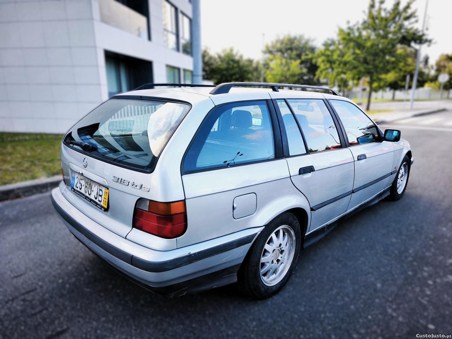 BMW 318 TDS Touring 1 Dono — photo 4