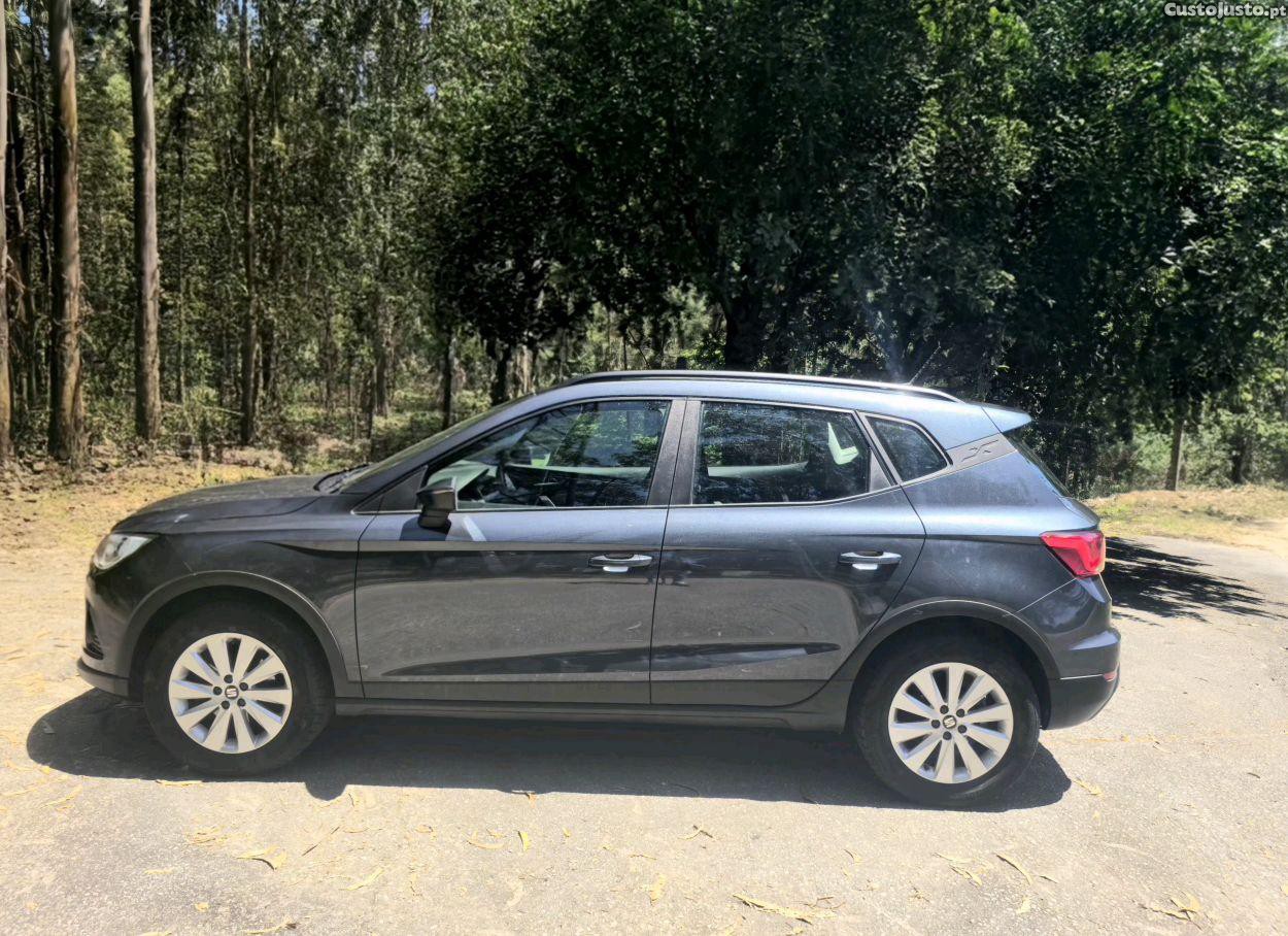 SEAT Arona 1.0TSI 115cv — fotografia 6