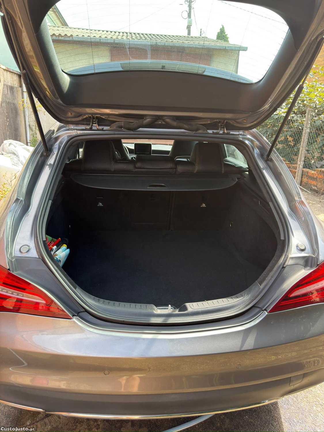 Mercedes-Benz CLA 180 Shooting Brake - 16 — photo 2