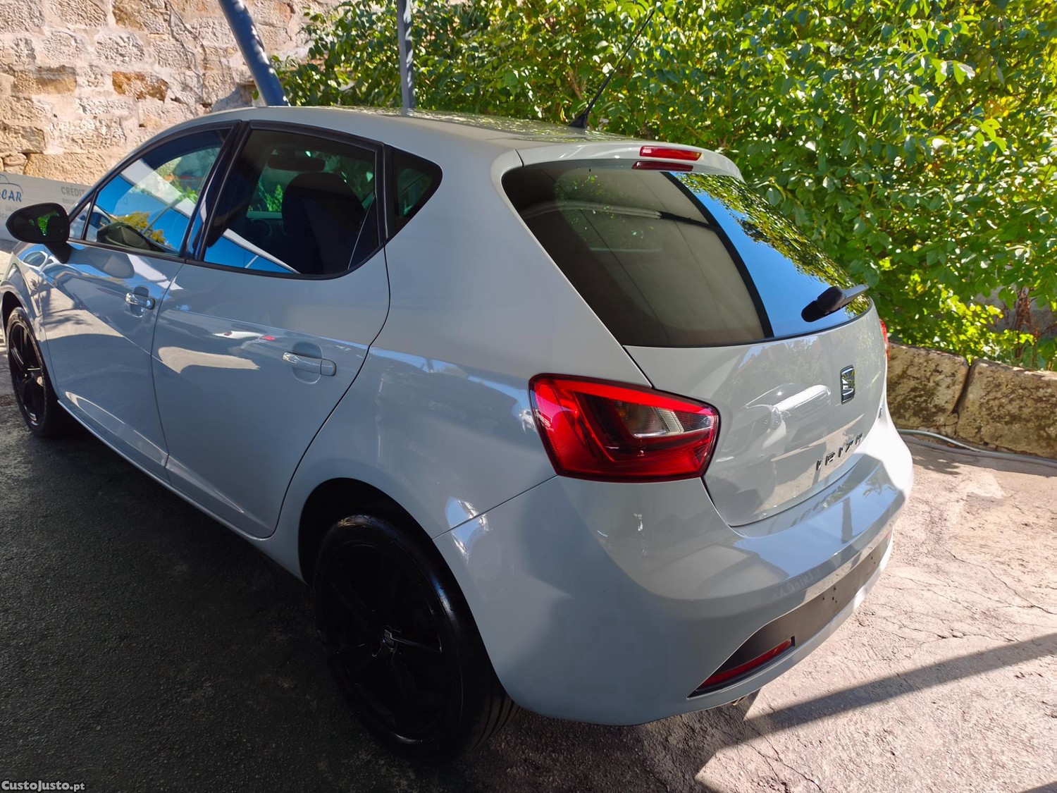 Seat Ibiza 1.4 TDI Fr 105 CV - 16 — photo 4