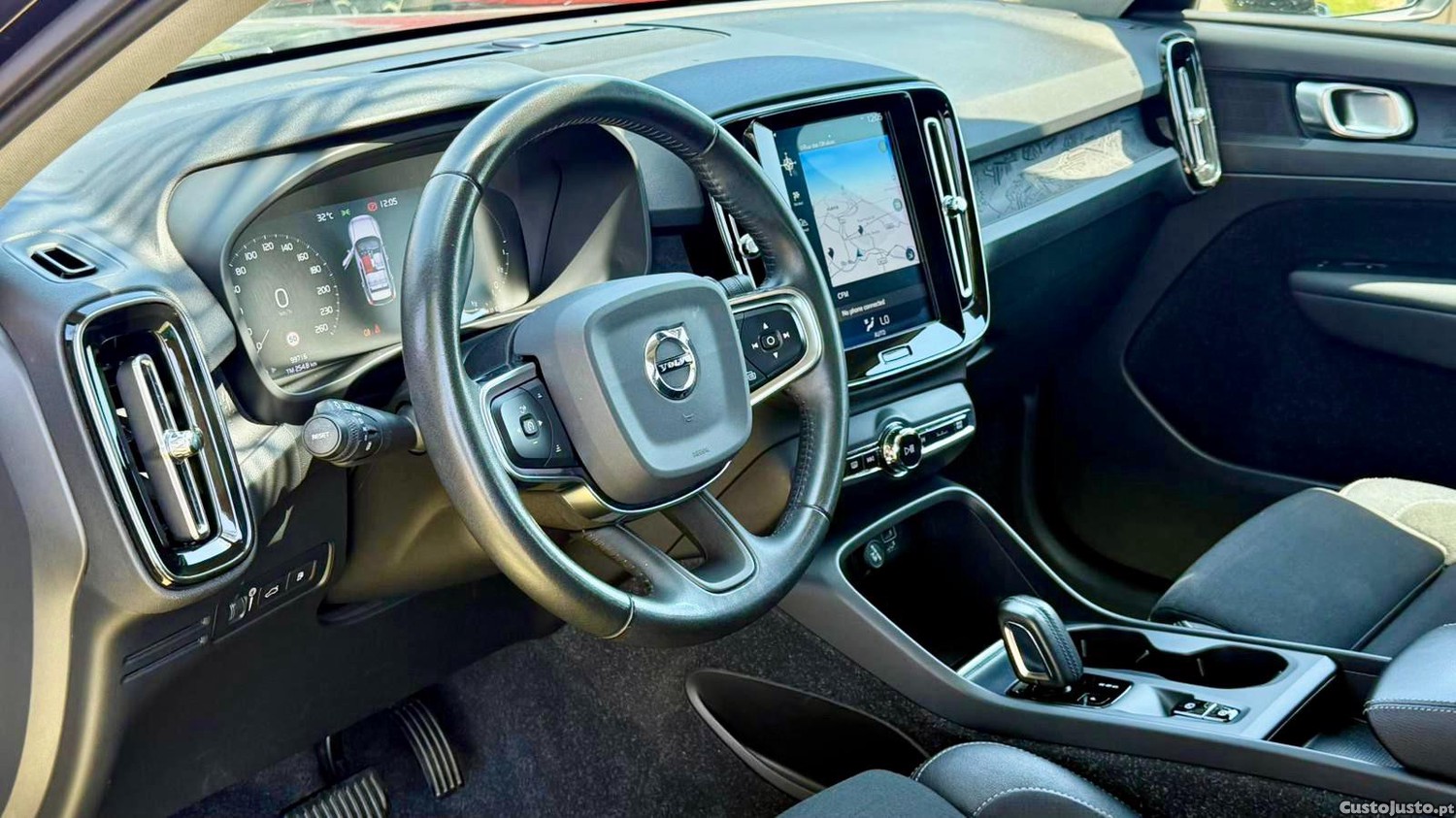 Volvo XC 40 1.5 T5 PHEV INSCRIPTION — fotografia 9