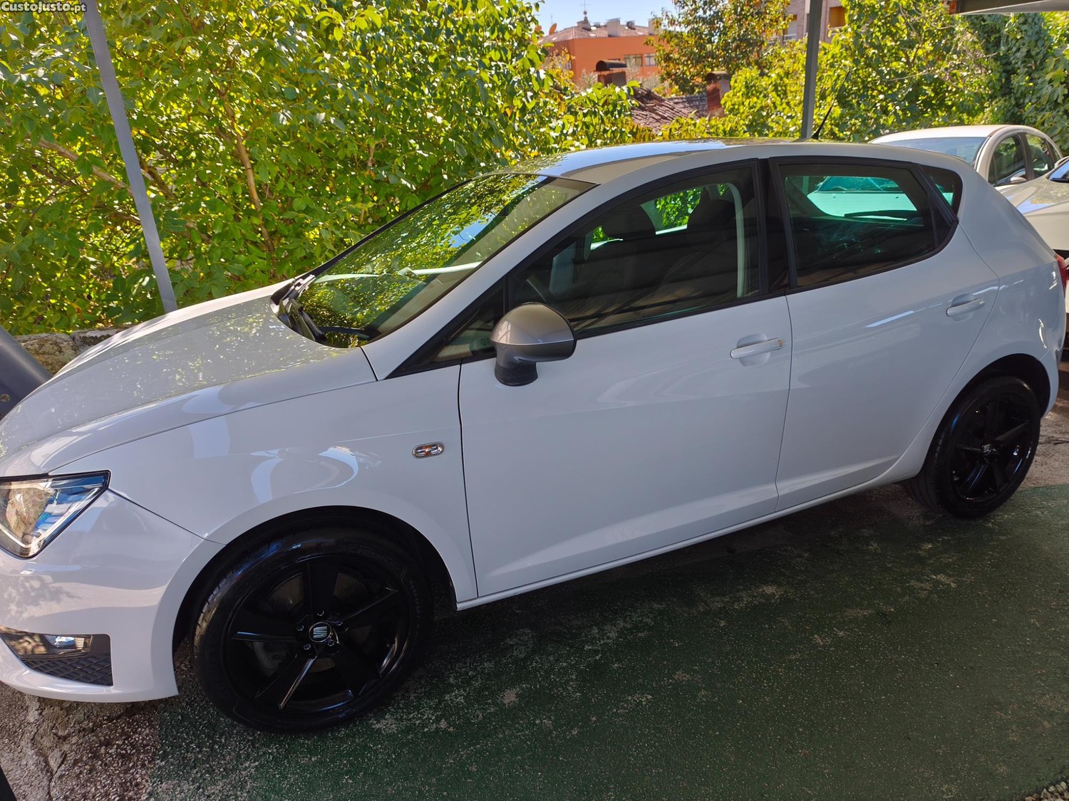 Seat Ibiza 1.4 TDI Fr 105 CV - 16 — photo 2