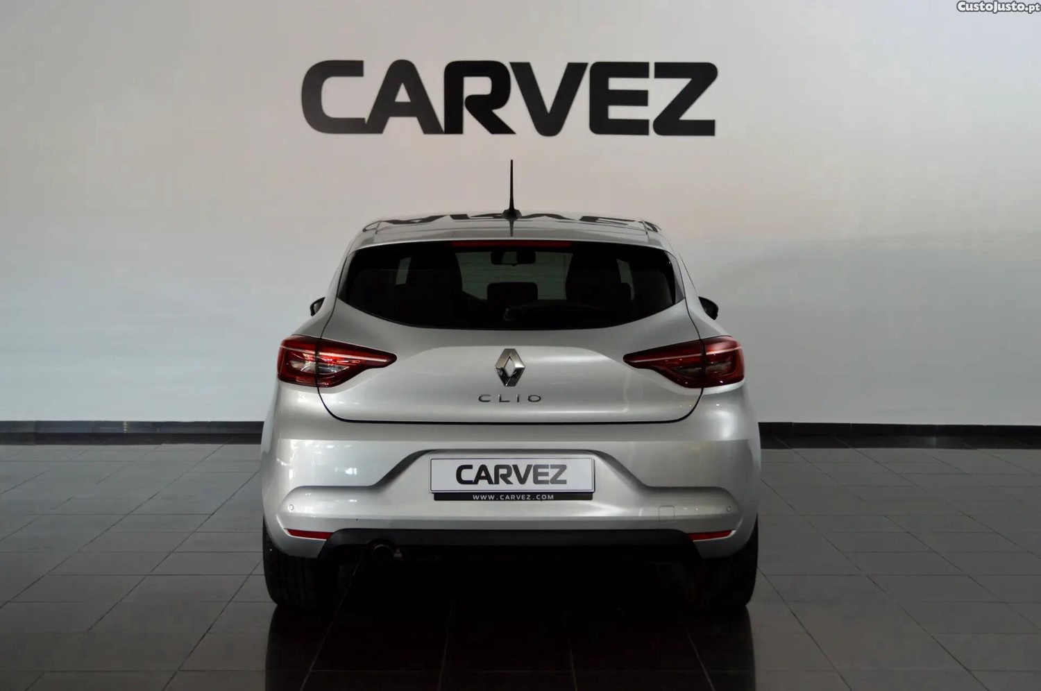 Renault Clio 1.0 TCe Evolution Bi-Fuel — photo 5