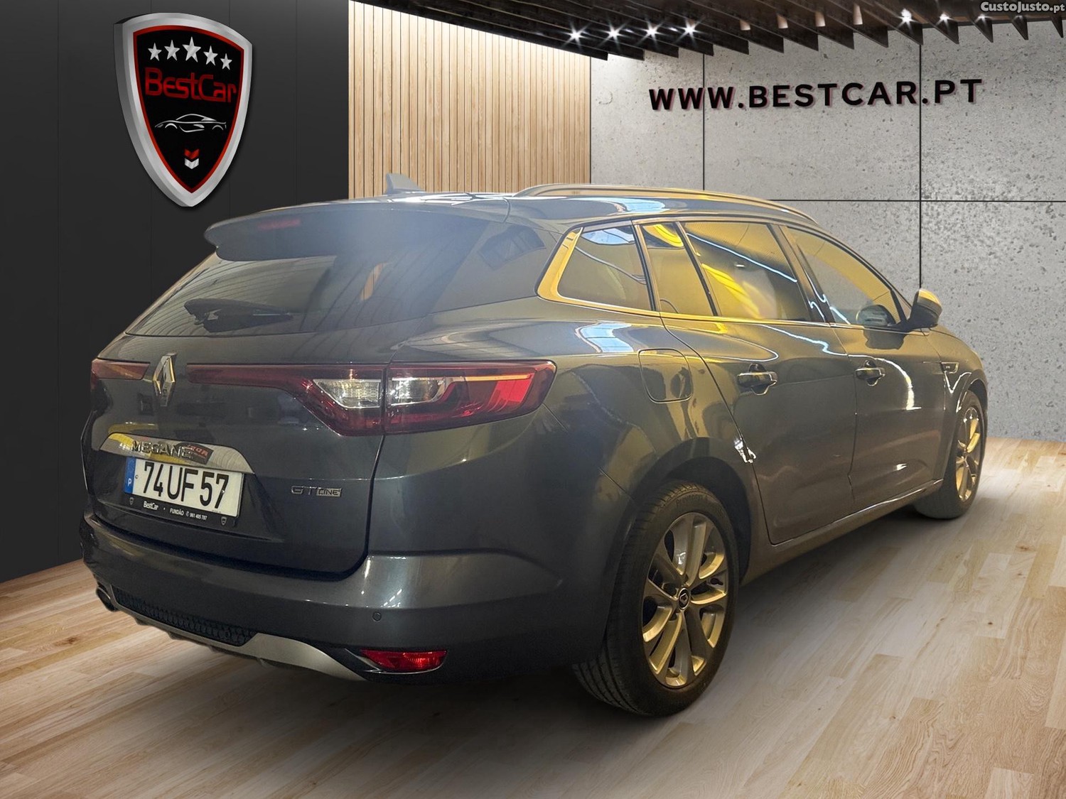 Renault Mégane 1.5 DCi GT Line - 18 — photo 3