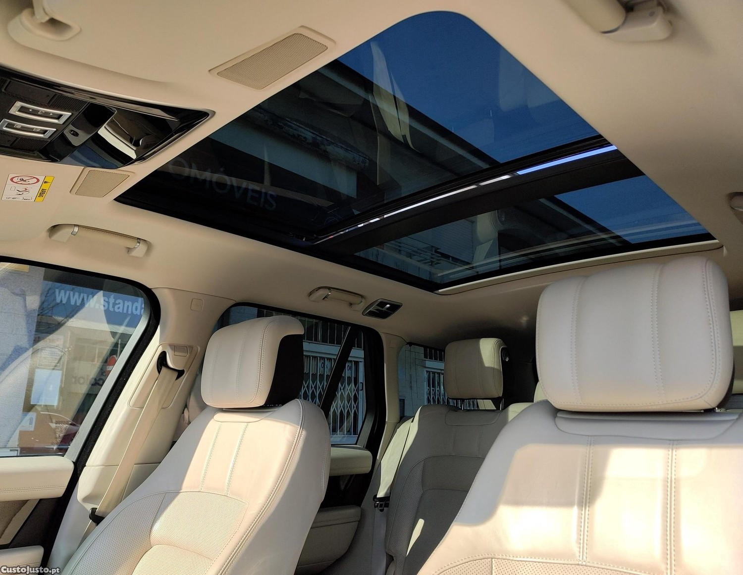 Land Rover Range Rover 2.0 Si4 PHEV LWB Vogue — fotografia 8
