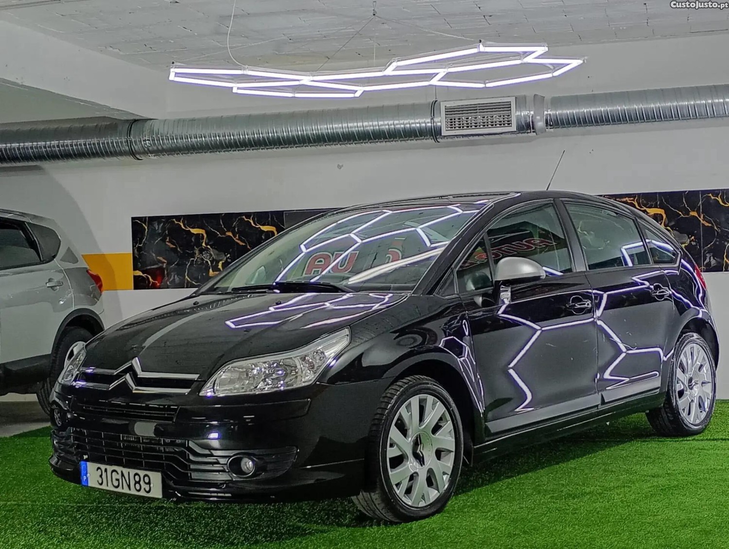 Citroën C4 1.6 HDi Exclusive - 08 — photo 4
