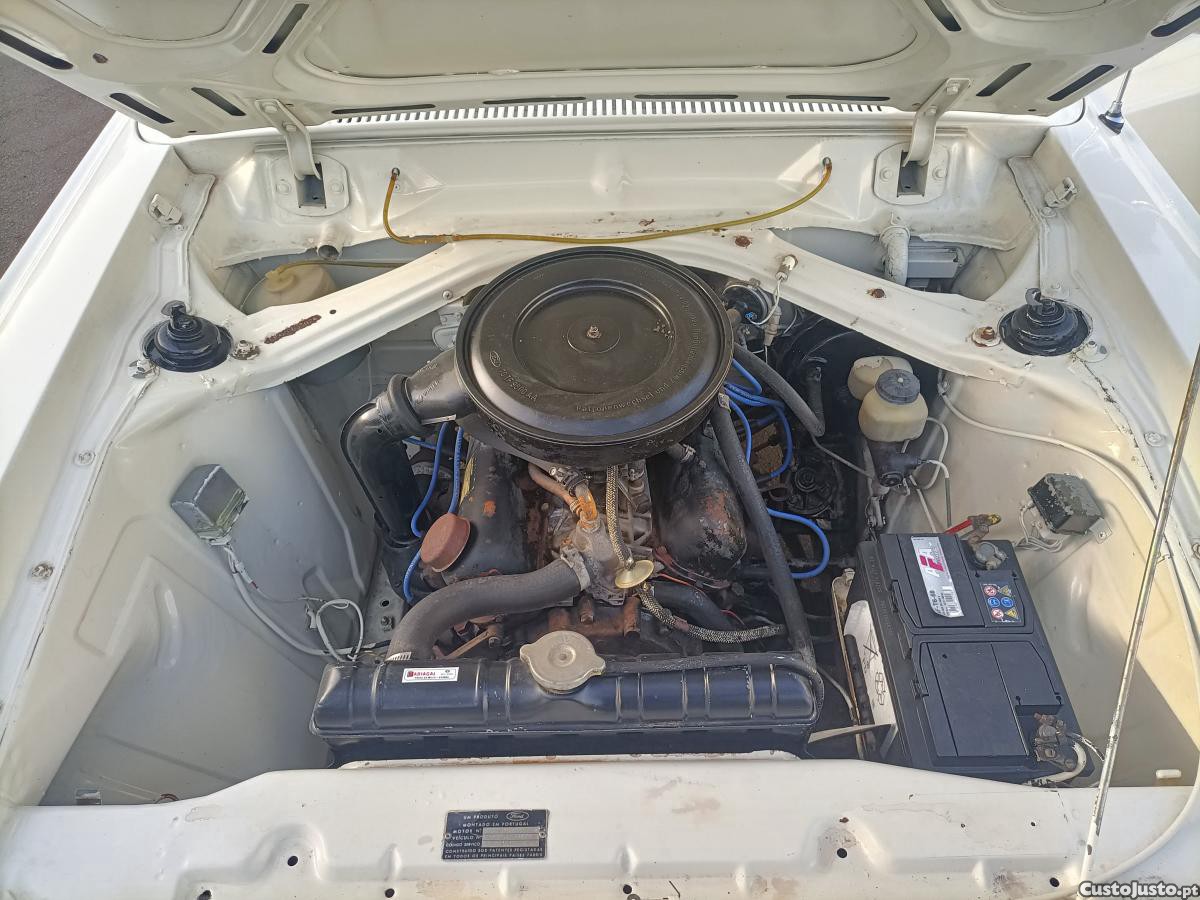 Ford Taunus 2.0 V6 — fotografia 2