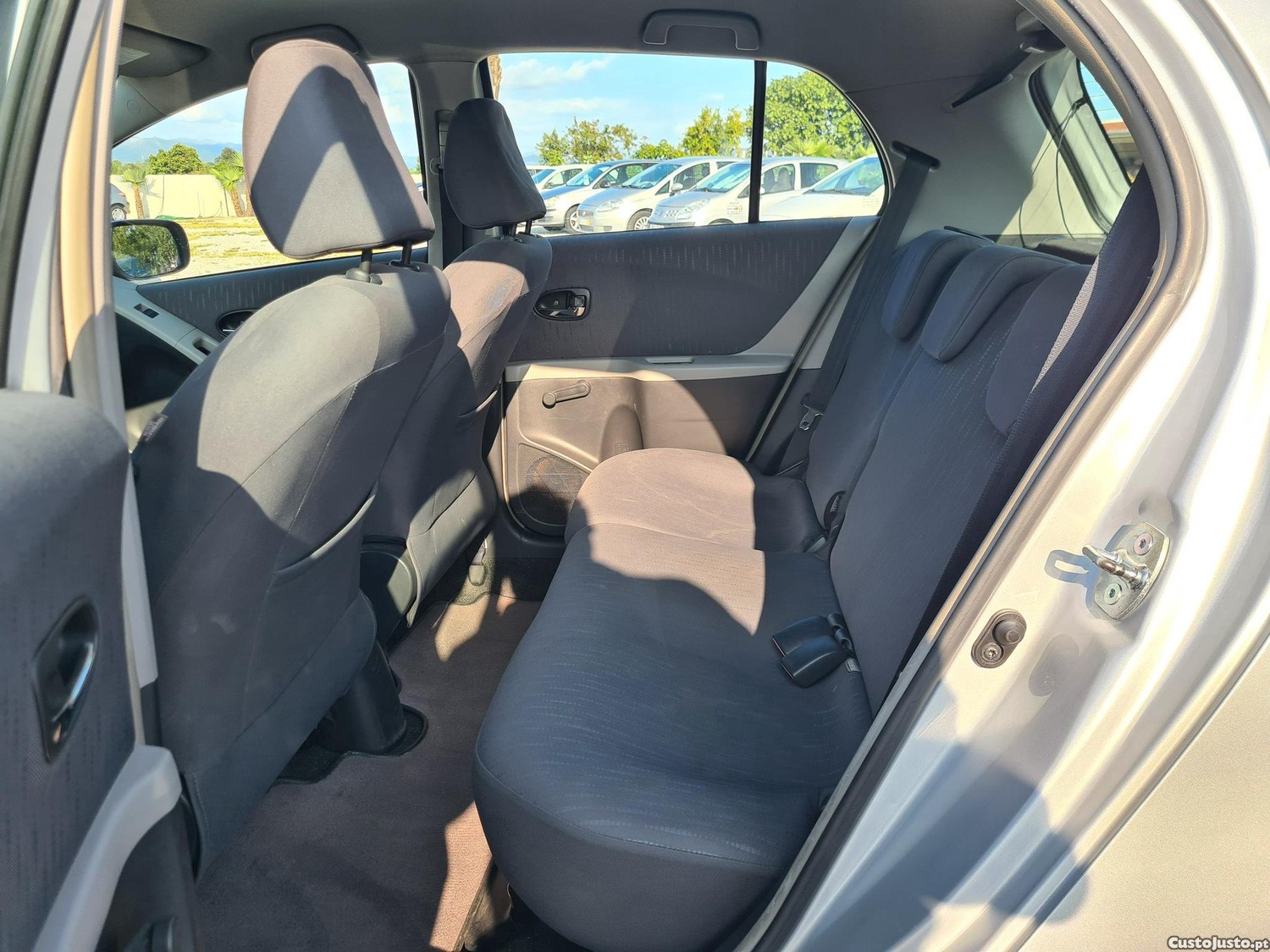 Toyota Yaris 1.33 VVT-i 101cv — fotografia 6