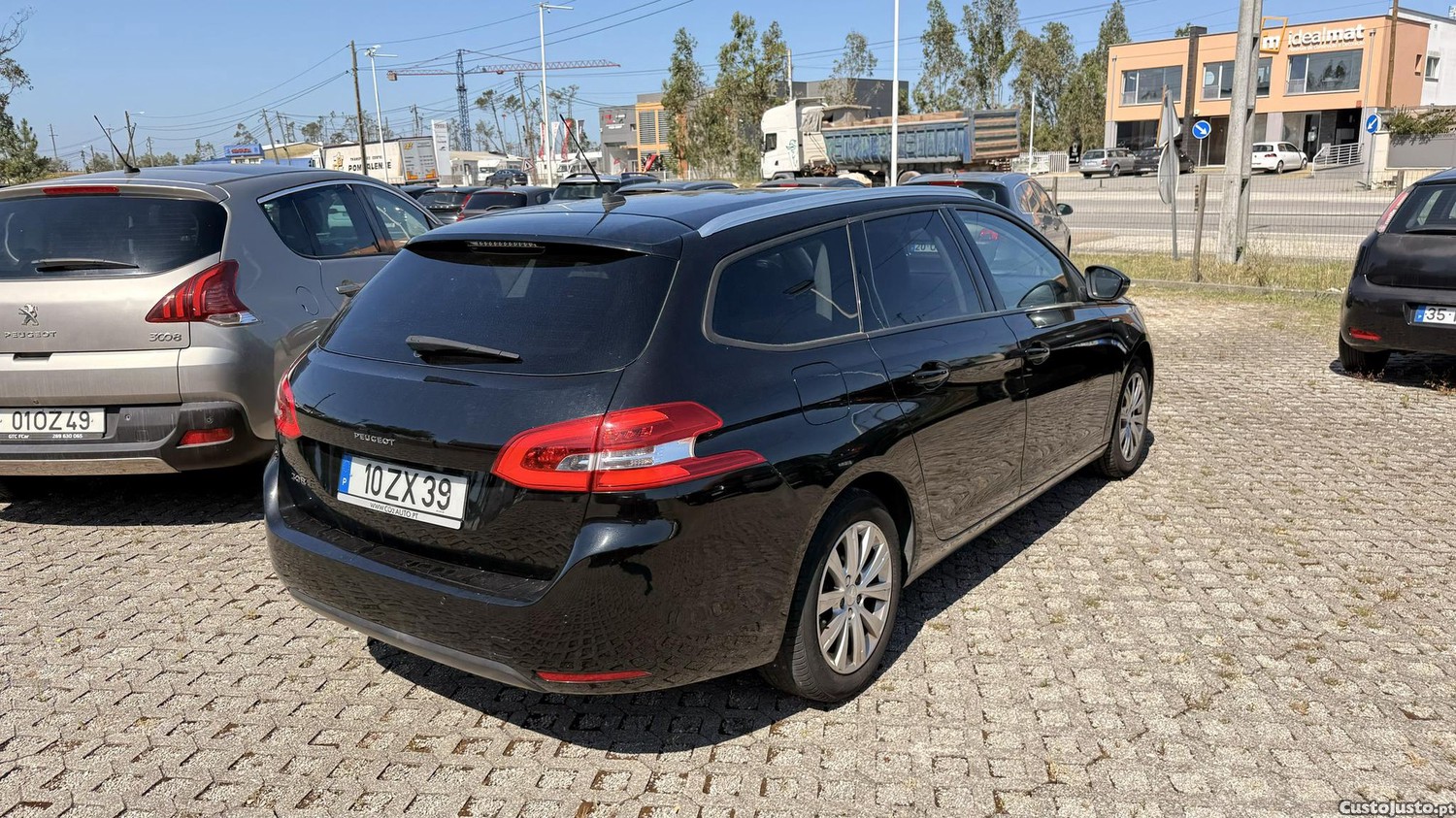 Peugeot 308 SW 1.2 THP 130 de 2020 — photo 4