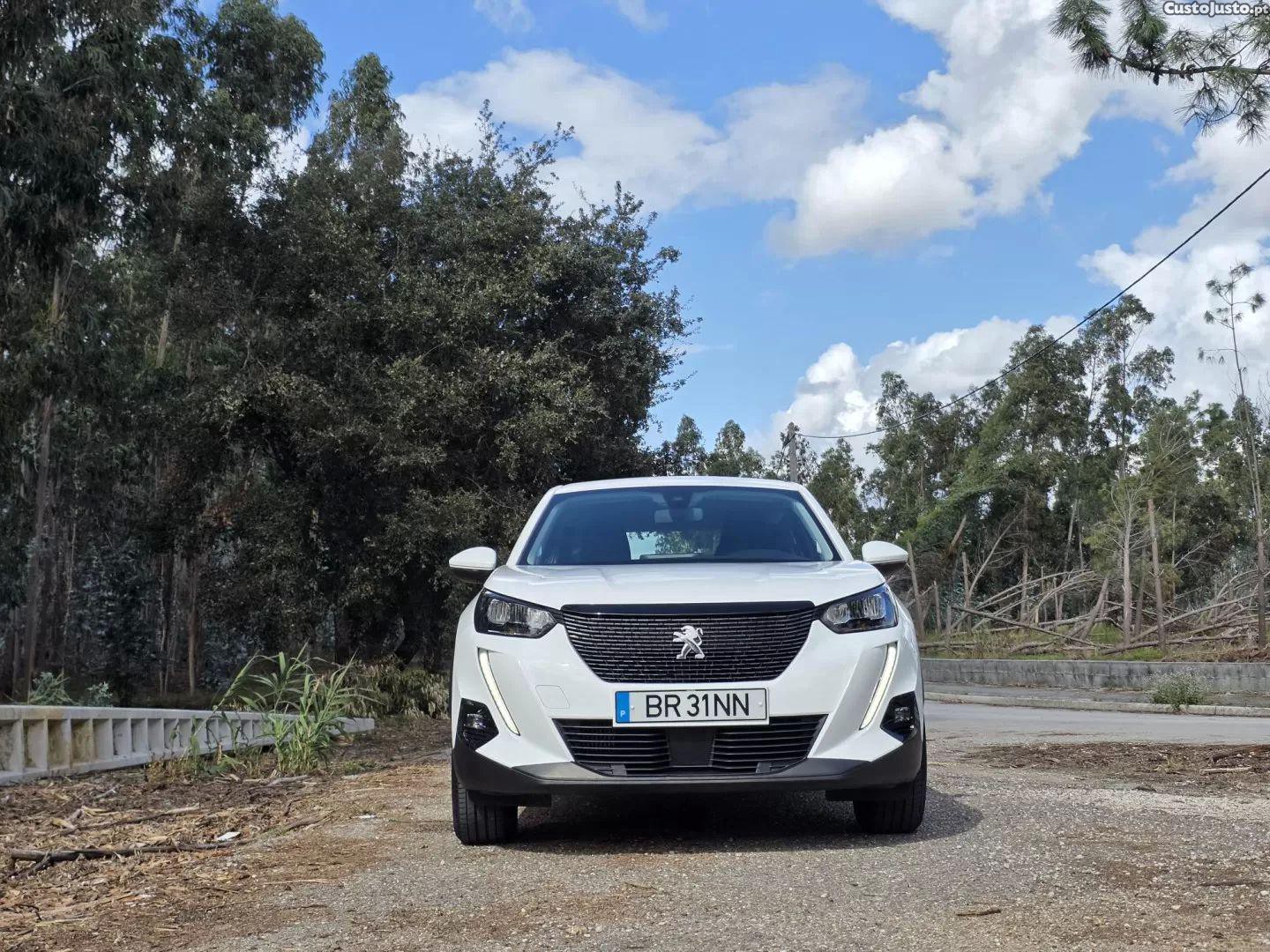 Peugeot 2008 1.2 puretech active — fotografia 6