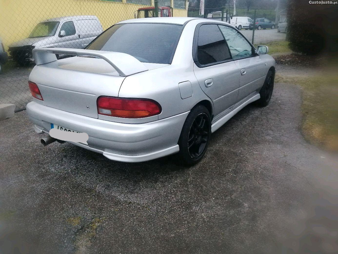 Subaru Impreza ej 16 — fotografia 2