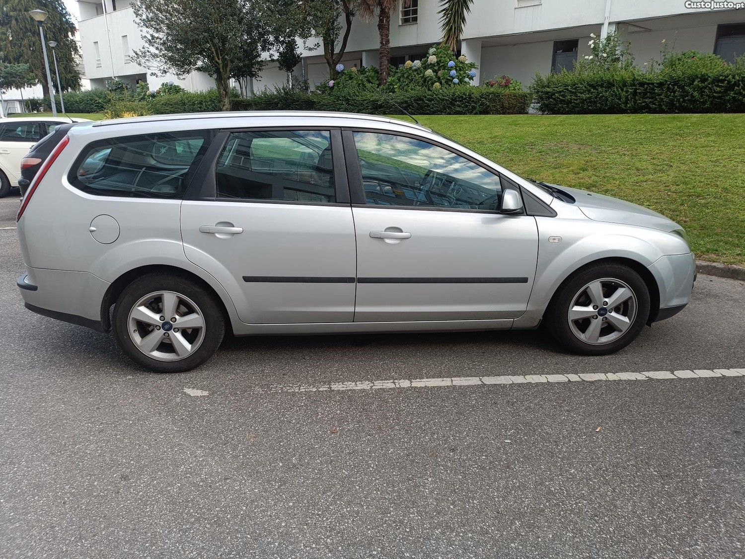 Ford Focus TDCI — photo 2