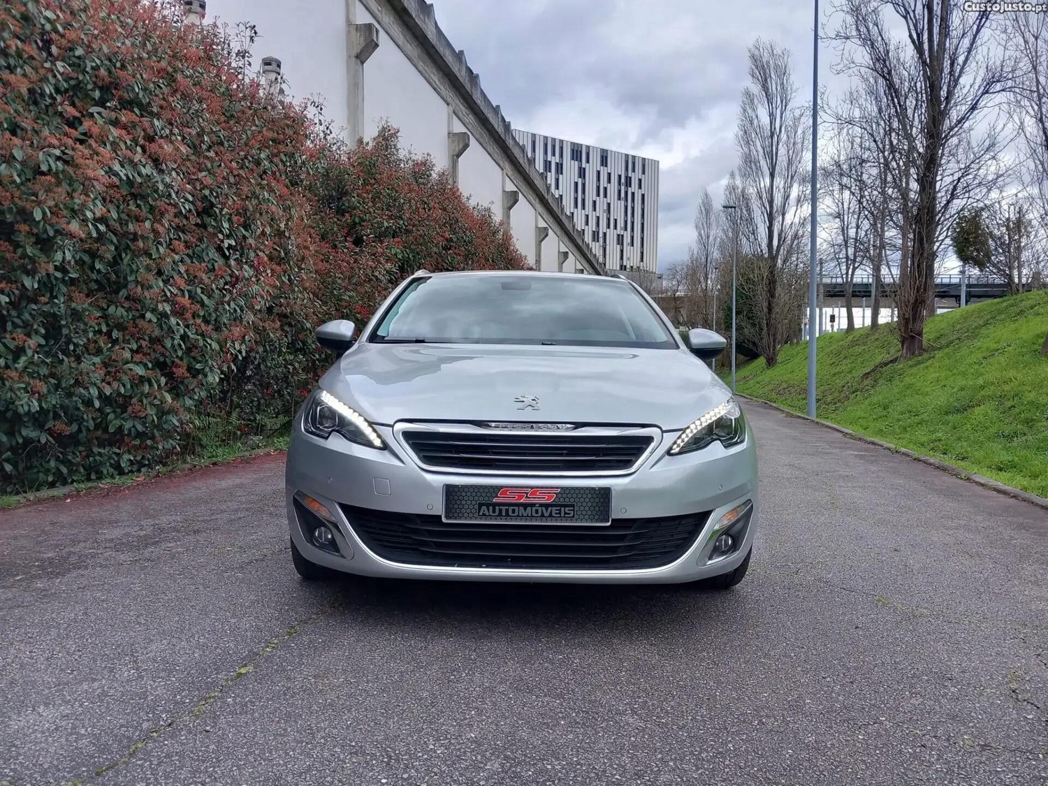 Peugeot 308 2.0 BlueHDi Allure EAT6 — photo 4