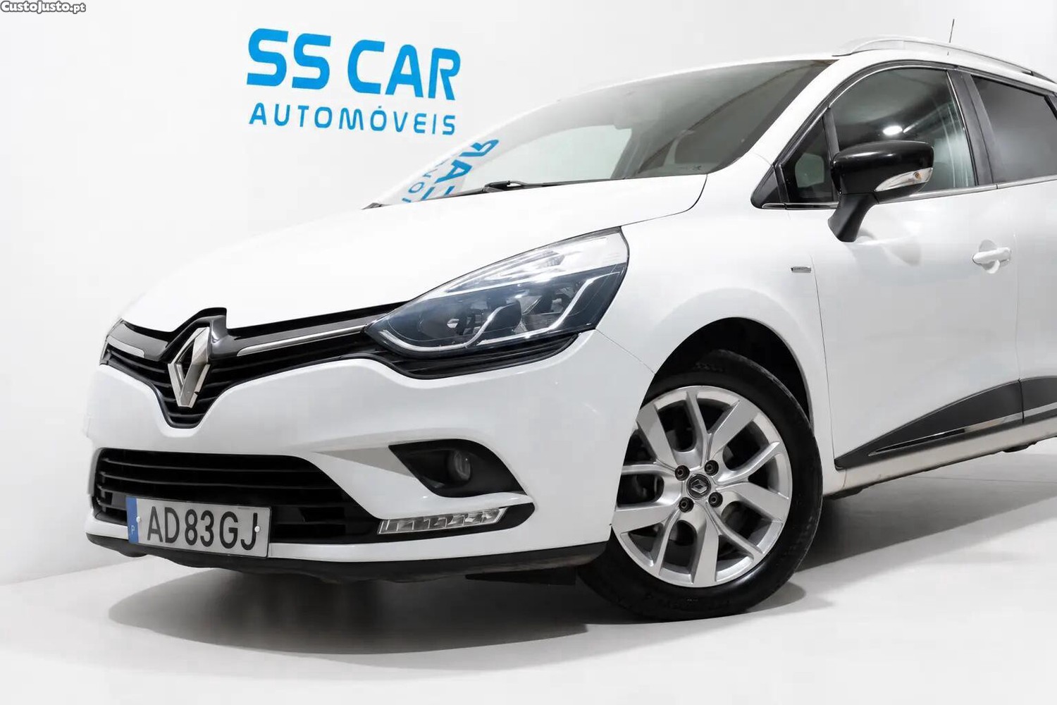 Renault Clio 0.9 TCe Limited — photo 2