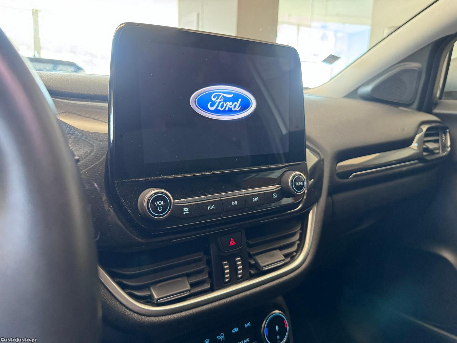 Ford Puma 1.0 EcoBoost MHEV Titanium — fotografia 6