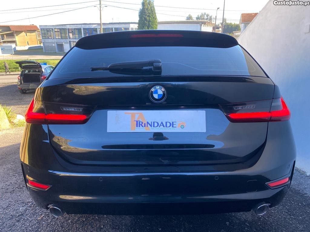 BMW 318 d Touring Auto — fotografia 17