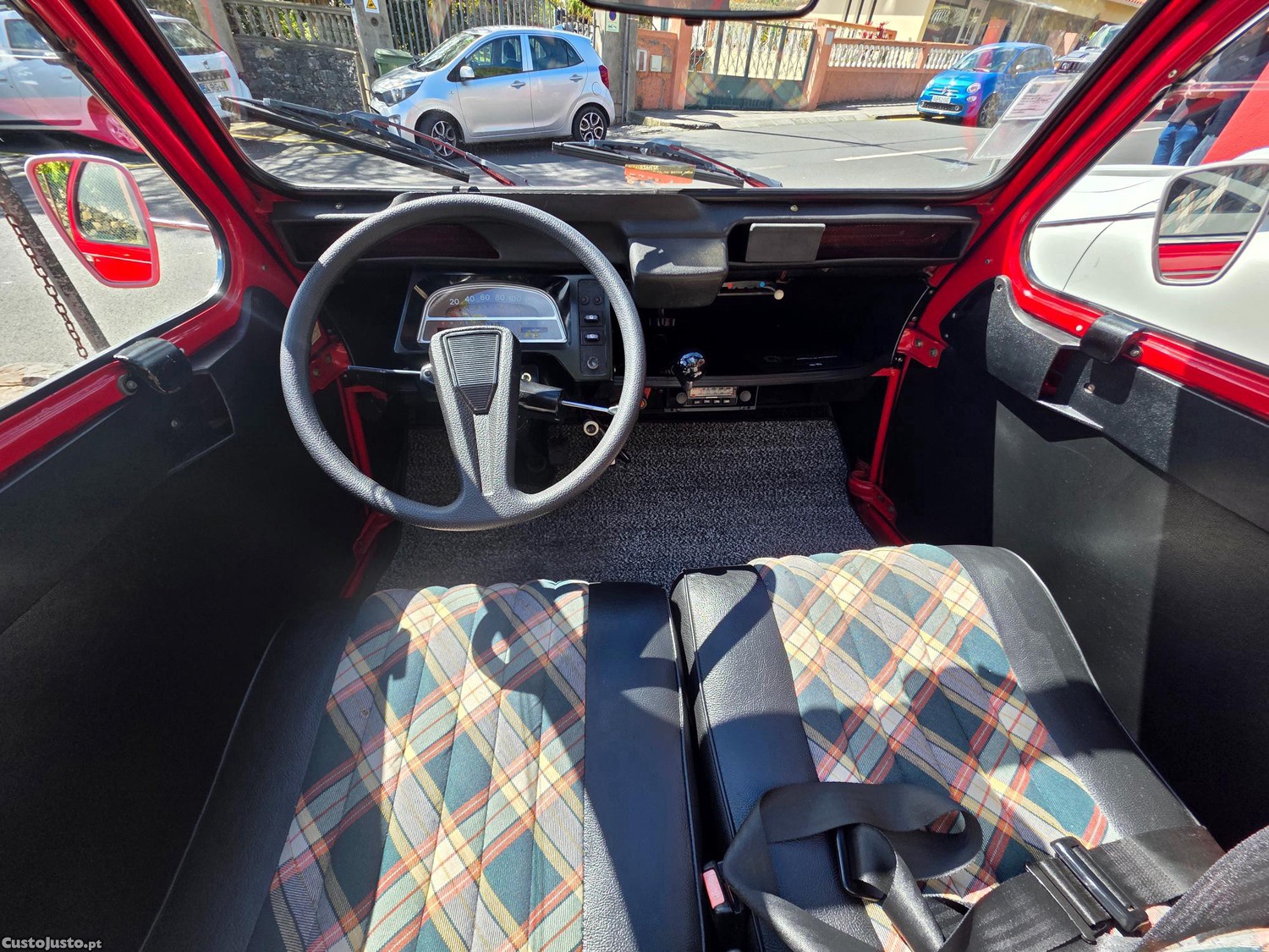 Citroën 2CV 6 CLUB - 85 foto 5