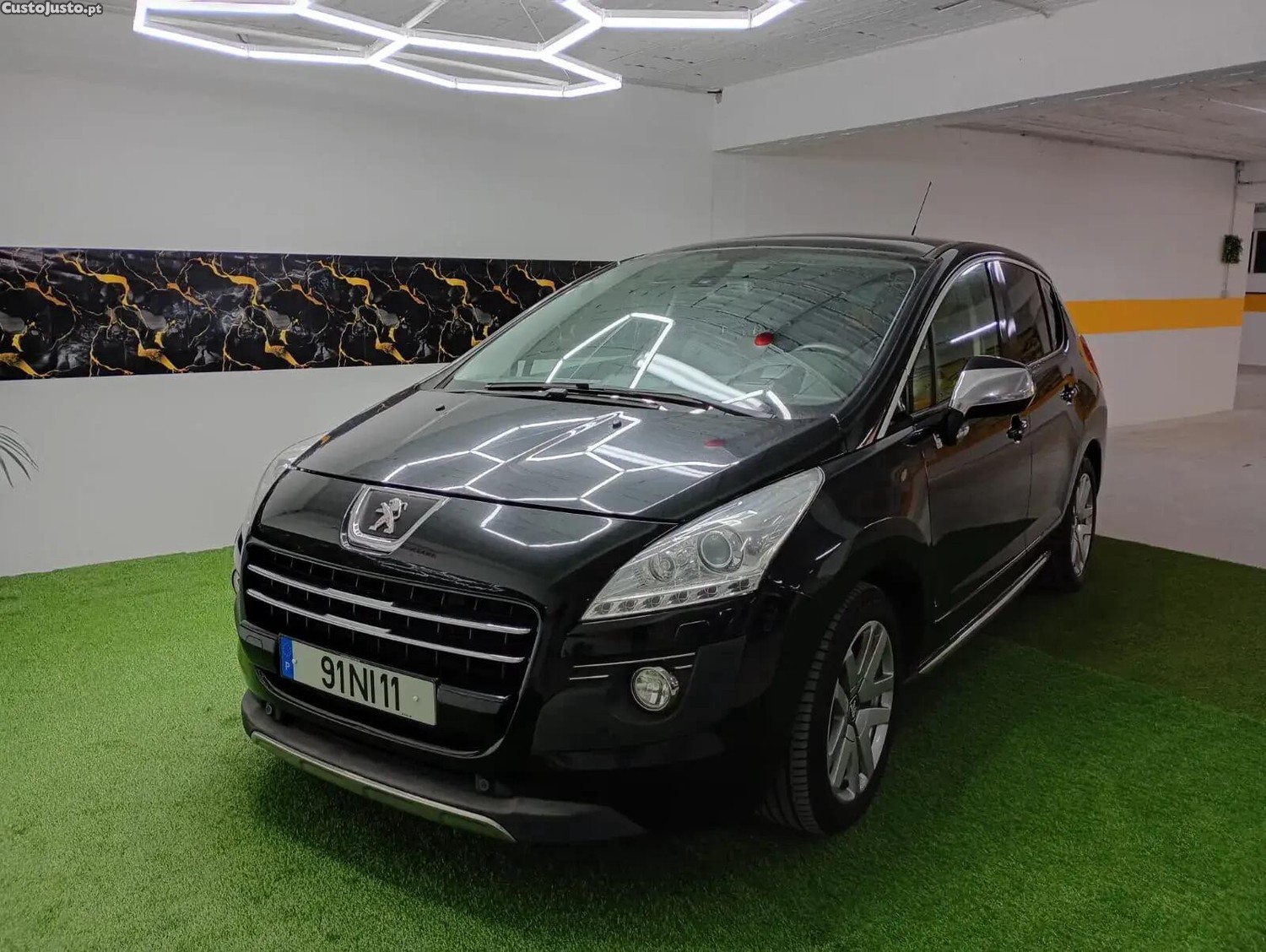 Peugeot 3008 2.0 HDi Hybrid4 Limited Edition - 12 — photo 3
