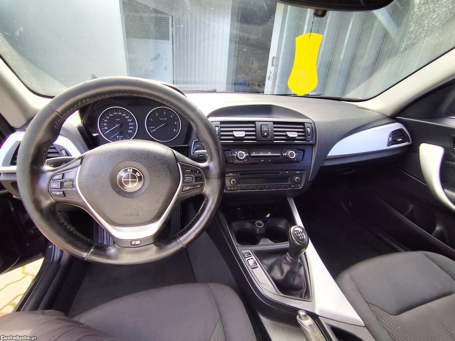 BMW 116 3 portas — photo 4