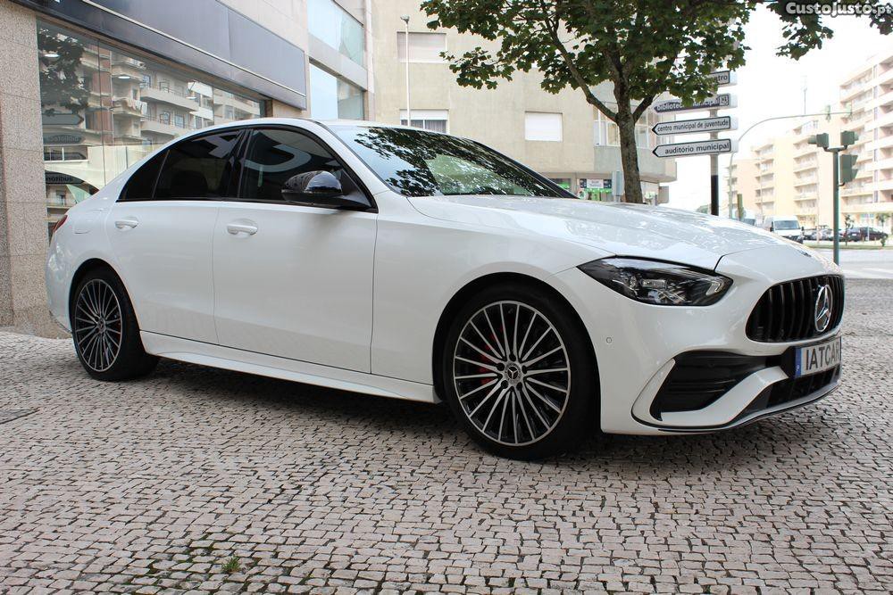 Mercedes-Benz C 300 d AMG Line — fotografia 16