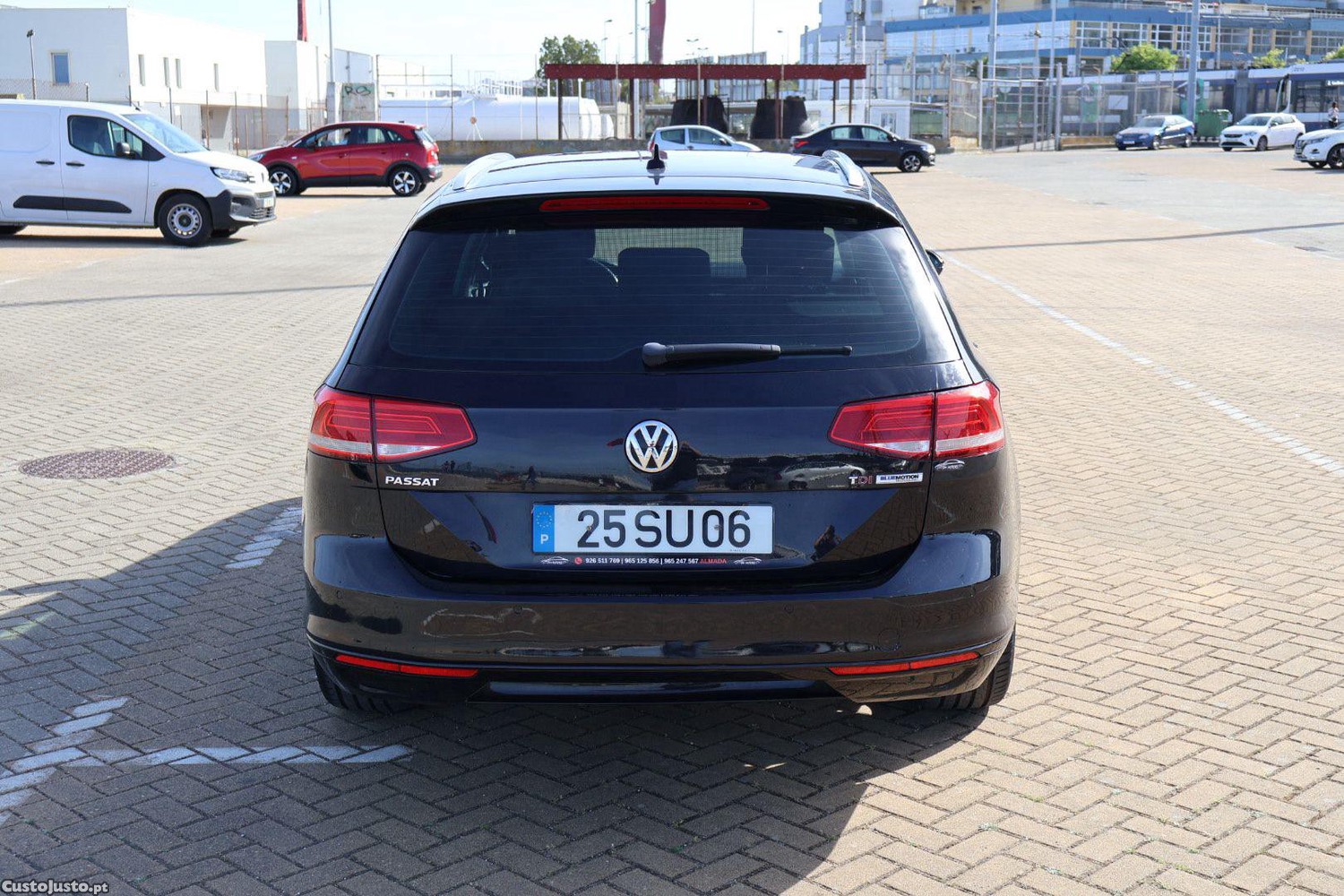 VW Passat 1.6 Tdi - DSG - 17 — photo 5