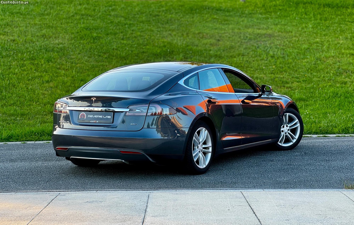 Tesla Model S 85D AWD — fotografia 9