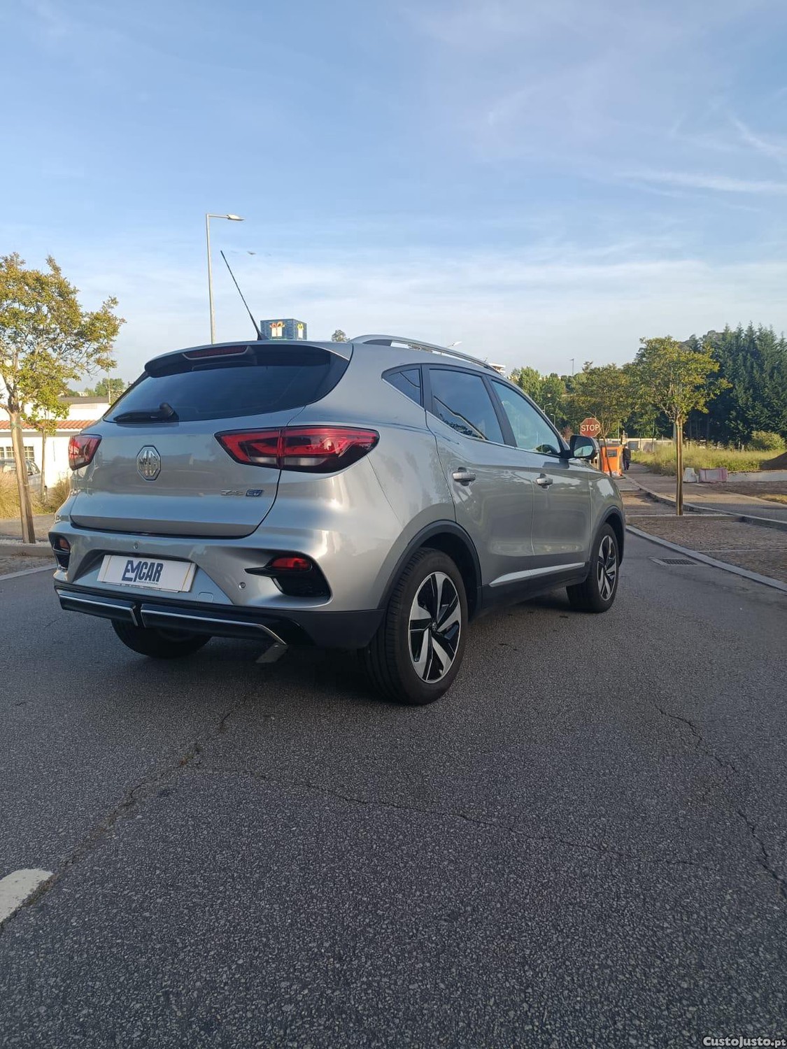 MG ZS EV 72.6 Luxury — fotografia 14