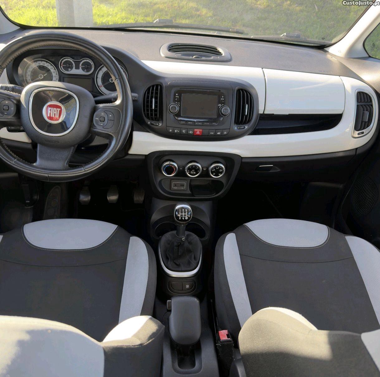 Fiat 500L 199 — photo 4