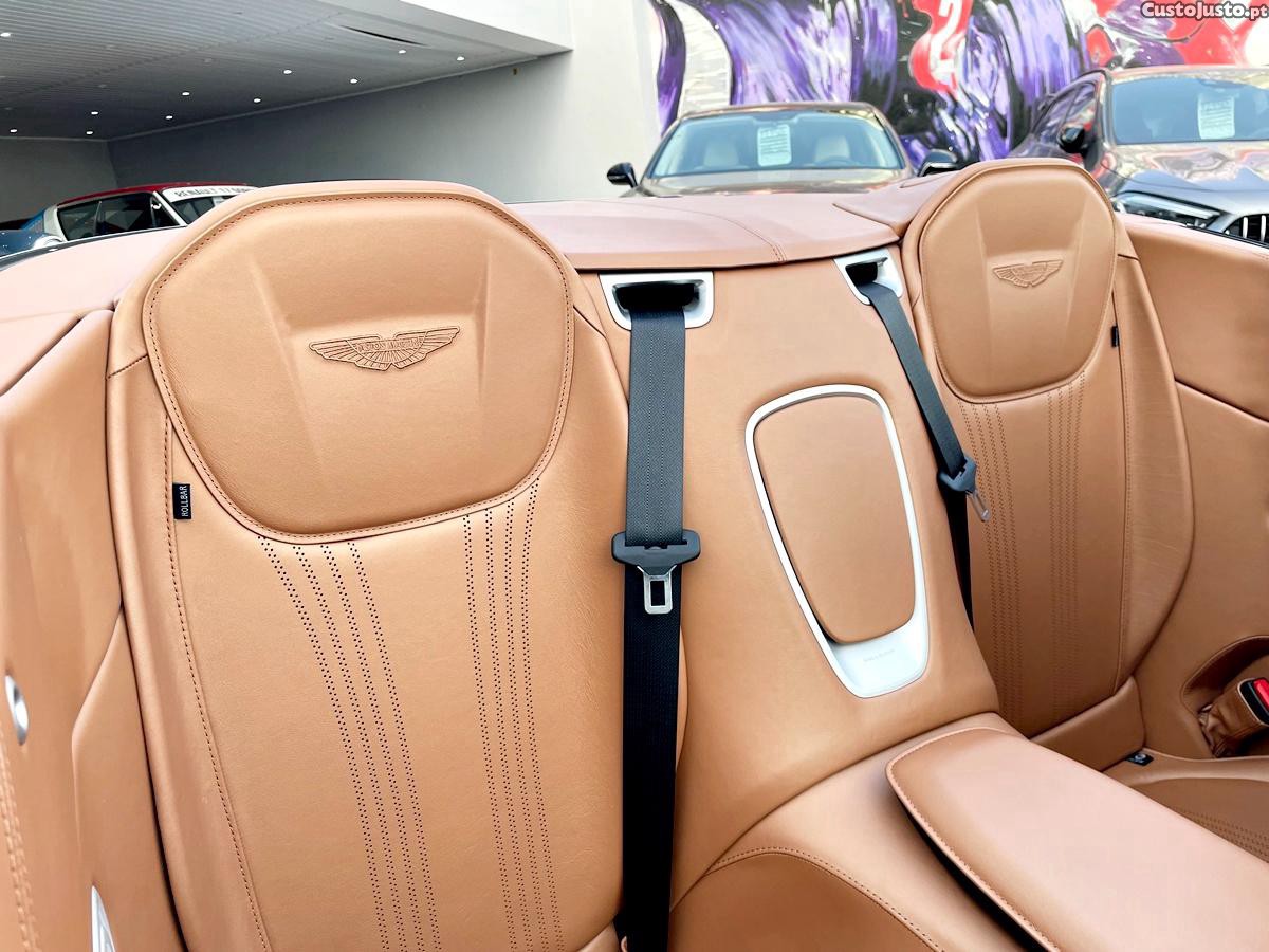 Aston Martin Volante DB11 — fotografia 24