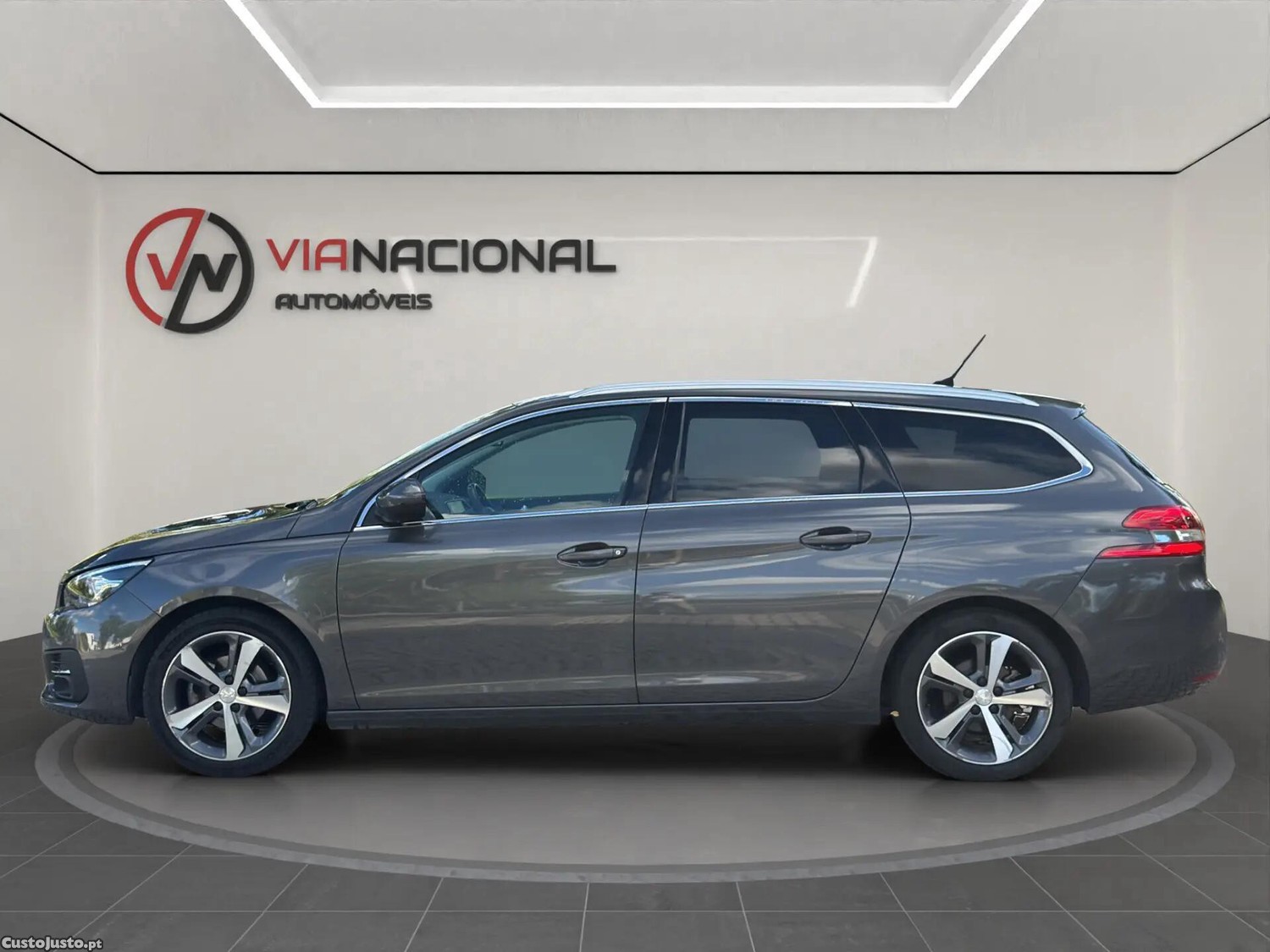 Peugeot 308 1.2 PureTech Allure - 19 — photo 4