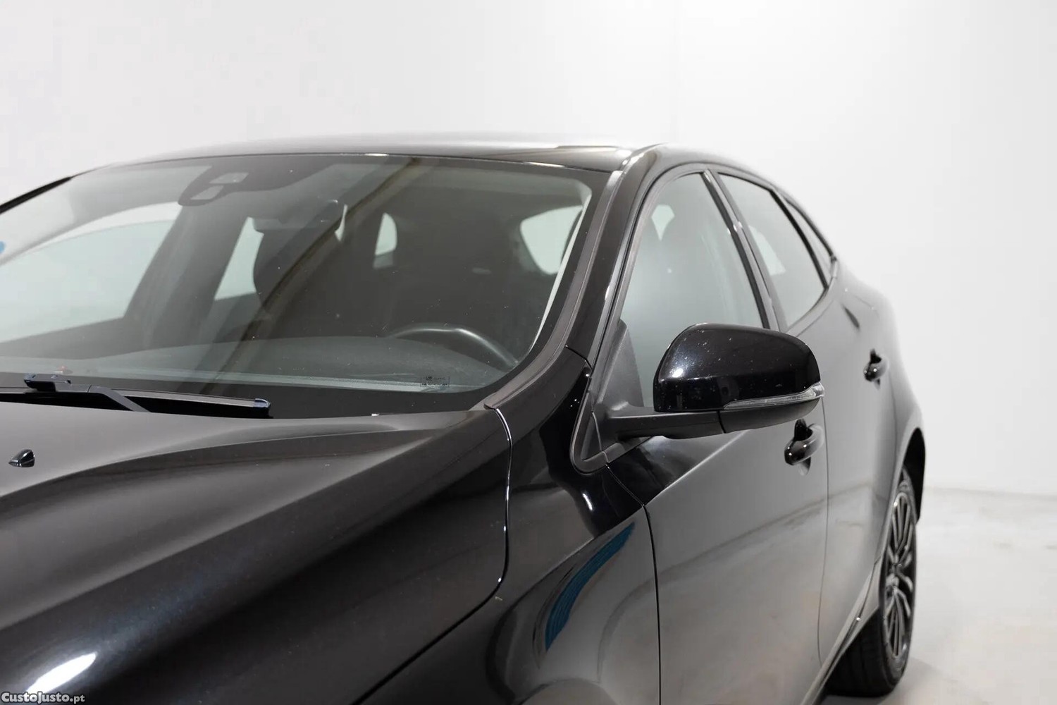 Volvo V40 2.0 D2 Momentum Geartronic — photo 5