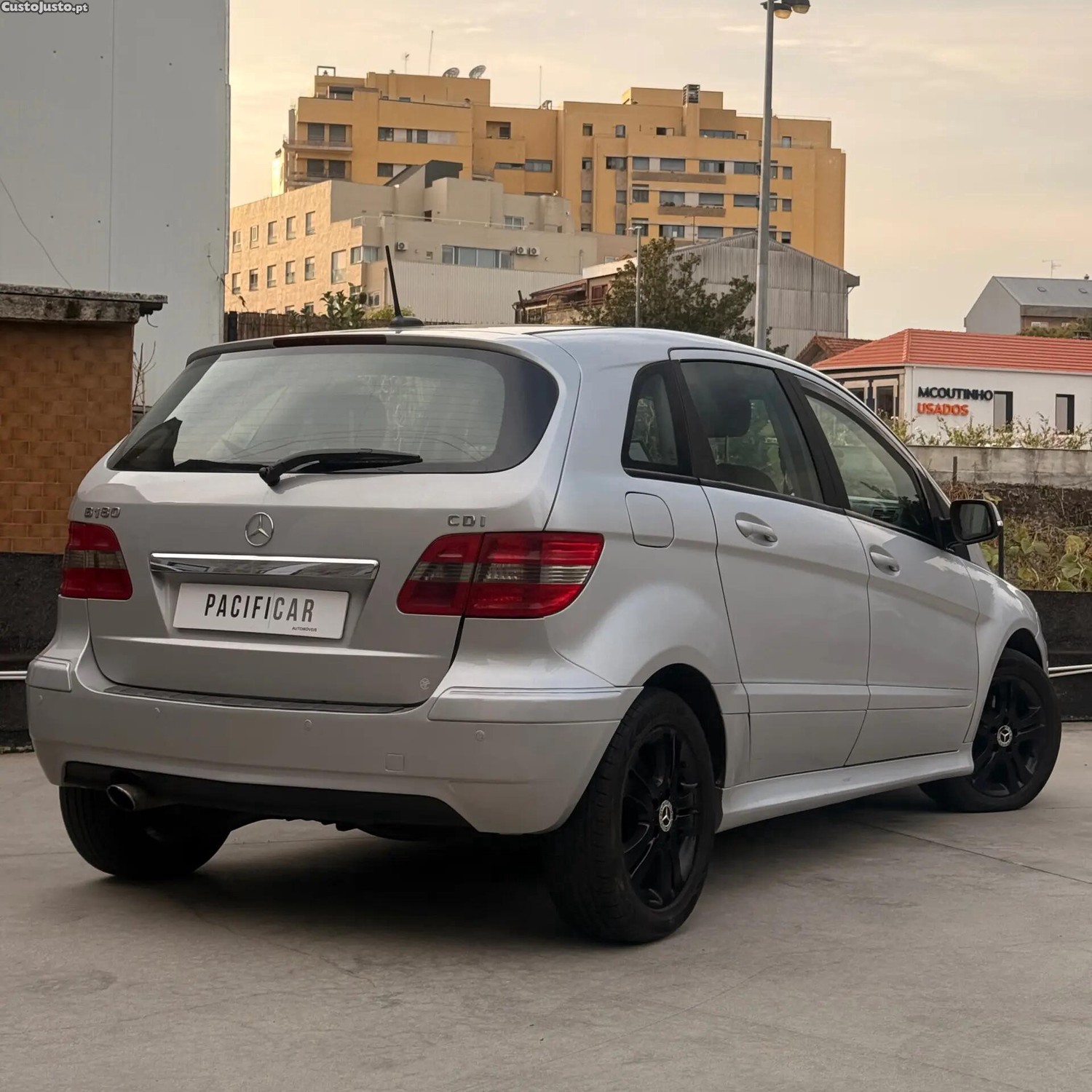 Mercedes-Benz B 180 CDi Executive — photo 4