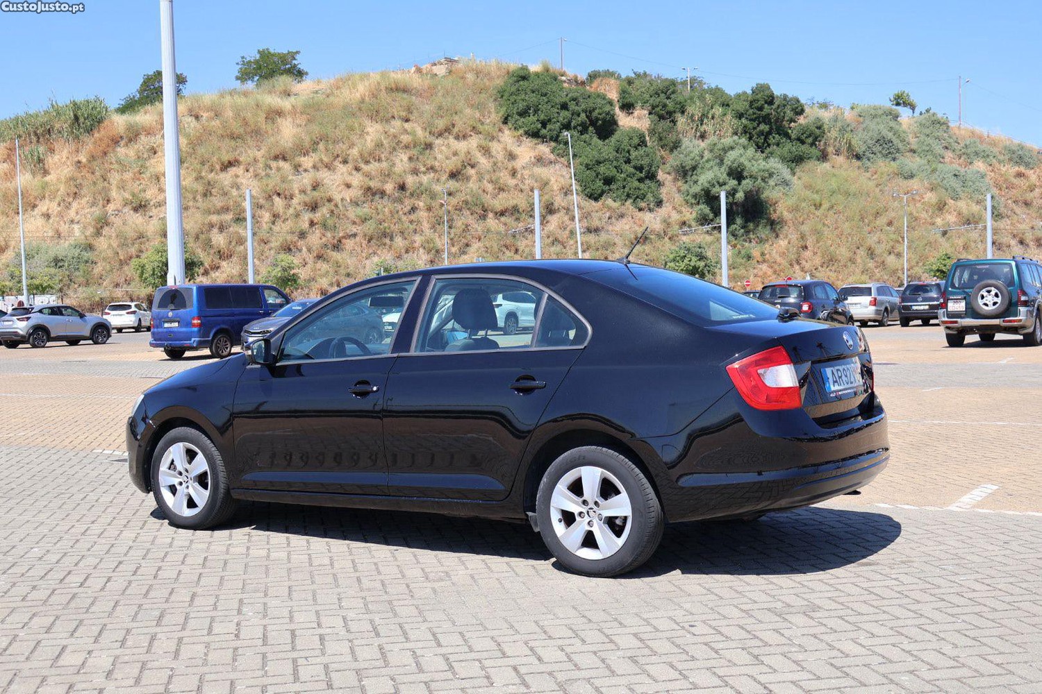 Skoda Rapid 1.6 Tdi — fotografia 19