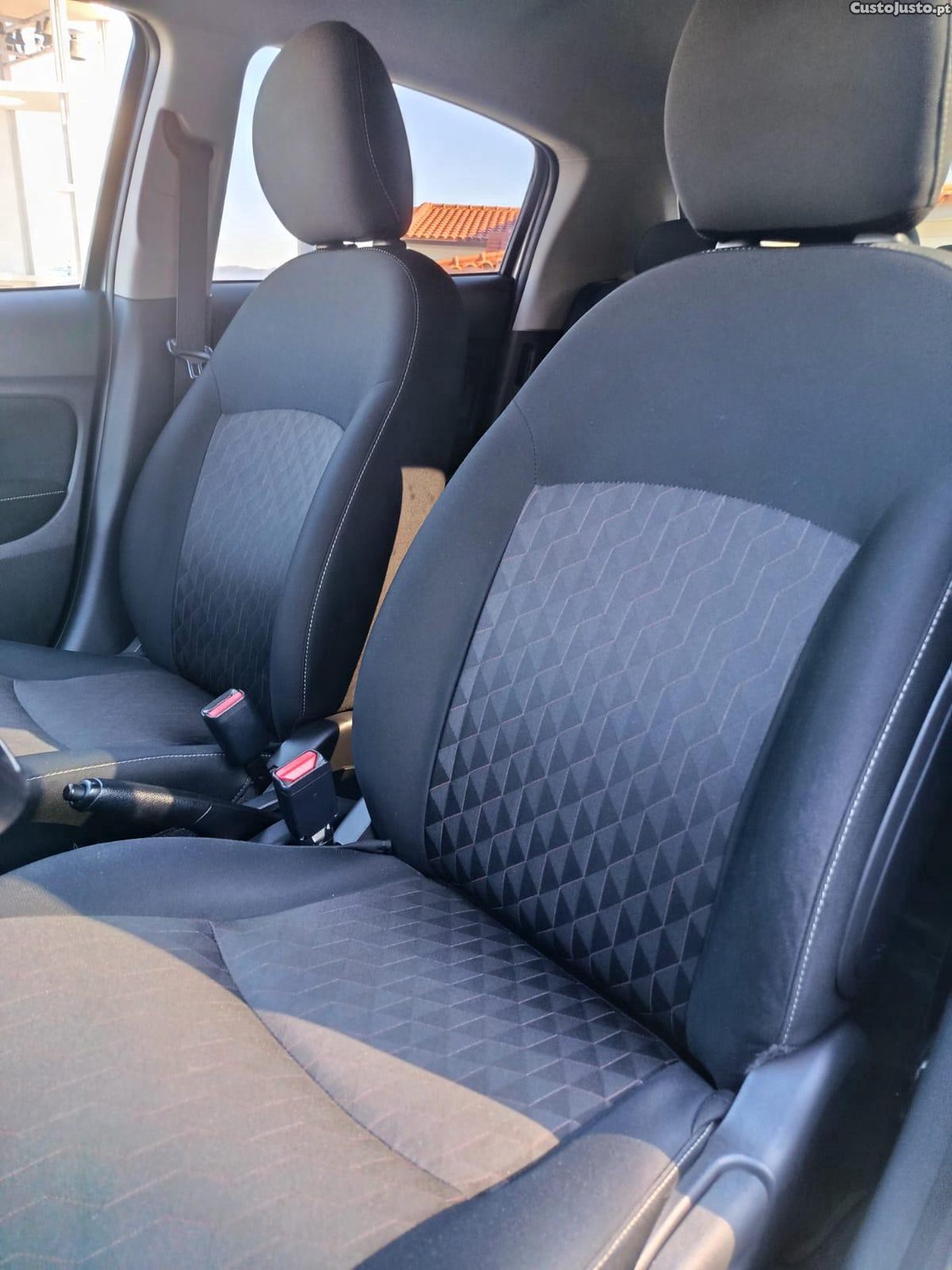 Mitsubishi Space Star 1.2 CONNECT EDITION — fotografia 3