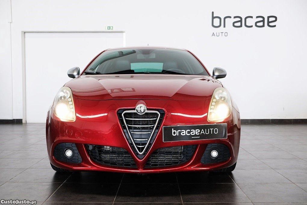 Alfa Romeo Giulietta 1.8 TBi 16V Quadrifoglio Verde — fotografia 11
